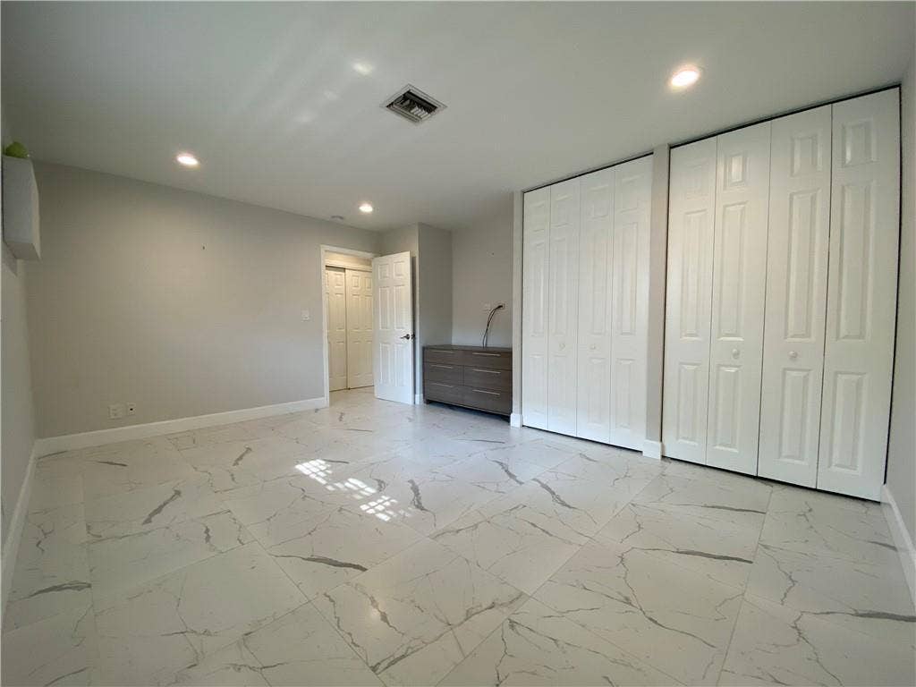 624 NE 10th Avenue, #5, Fort Lauderdale, FL 33304 GetMedia - 2026-08-19T131305.495