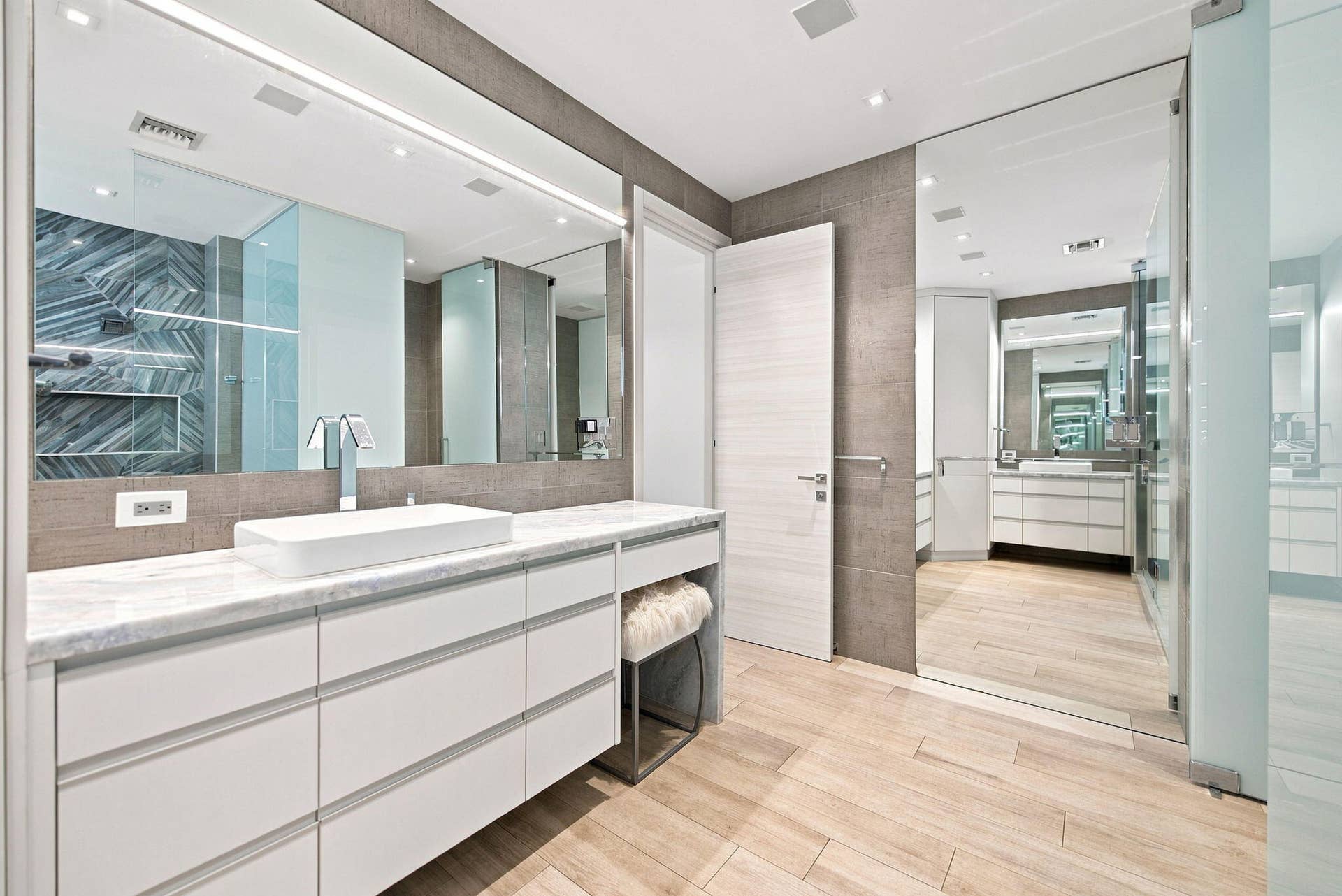 27-web-or-mls-121-s-gordon-rd