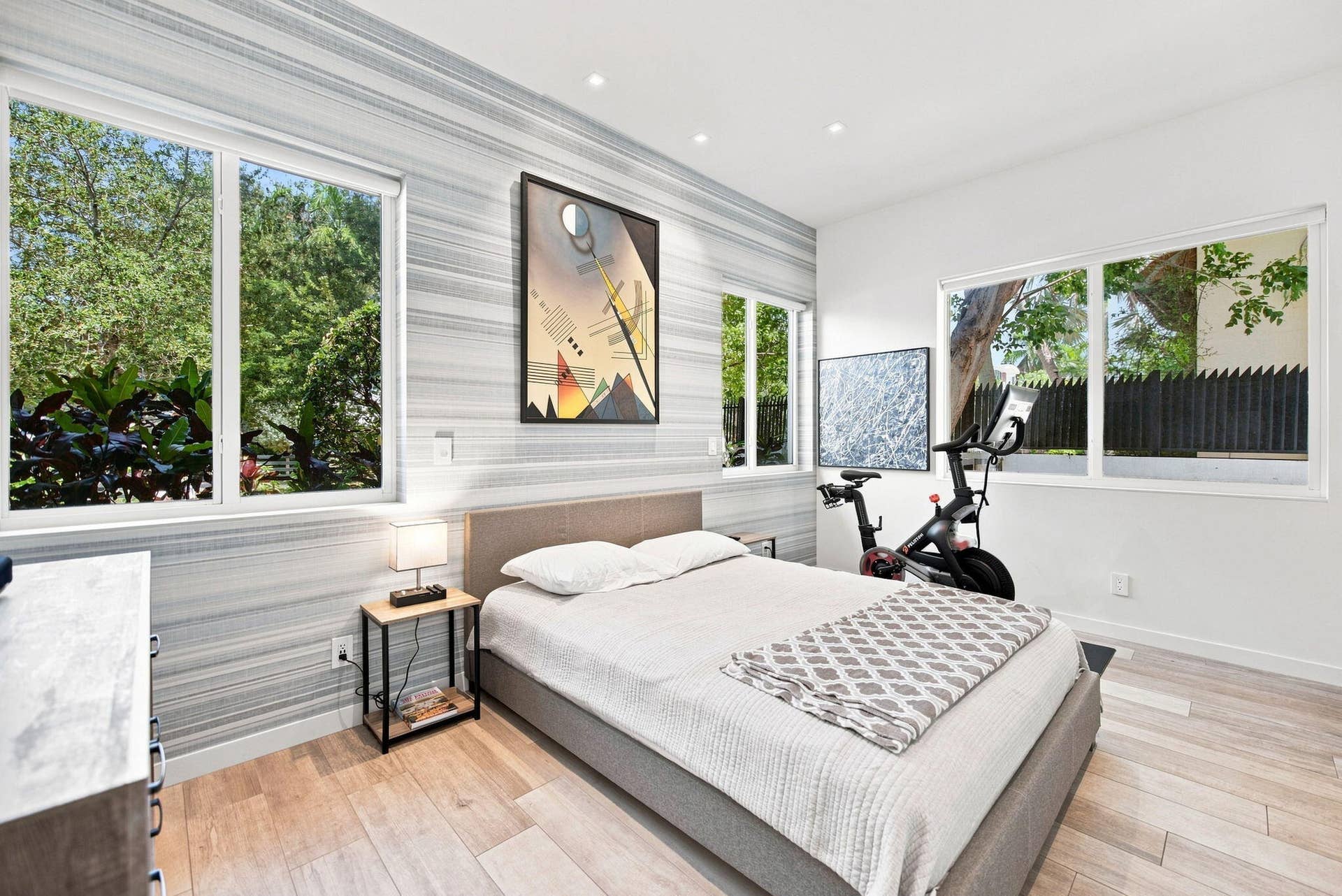 21-web-or-mls-121-s-gordon-rd