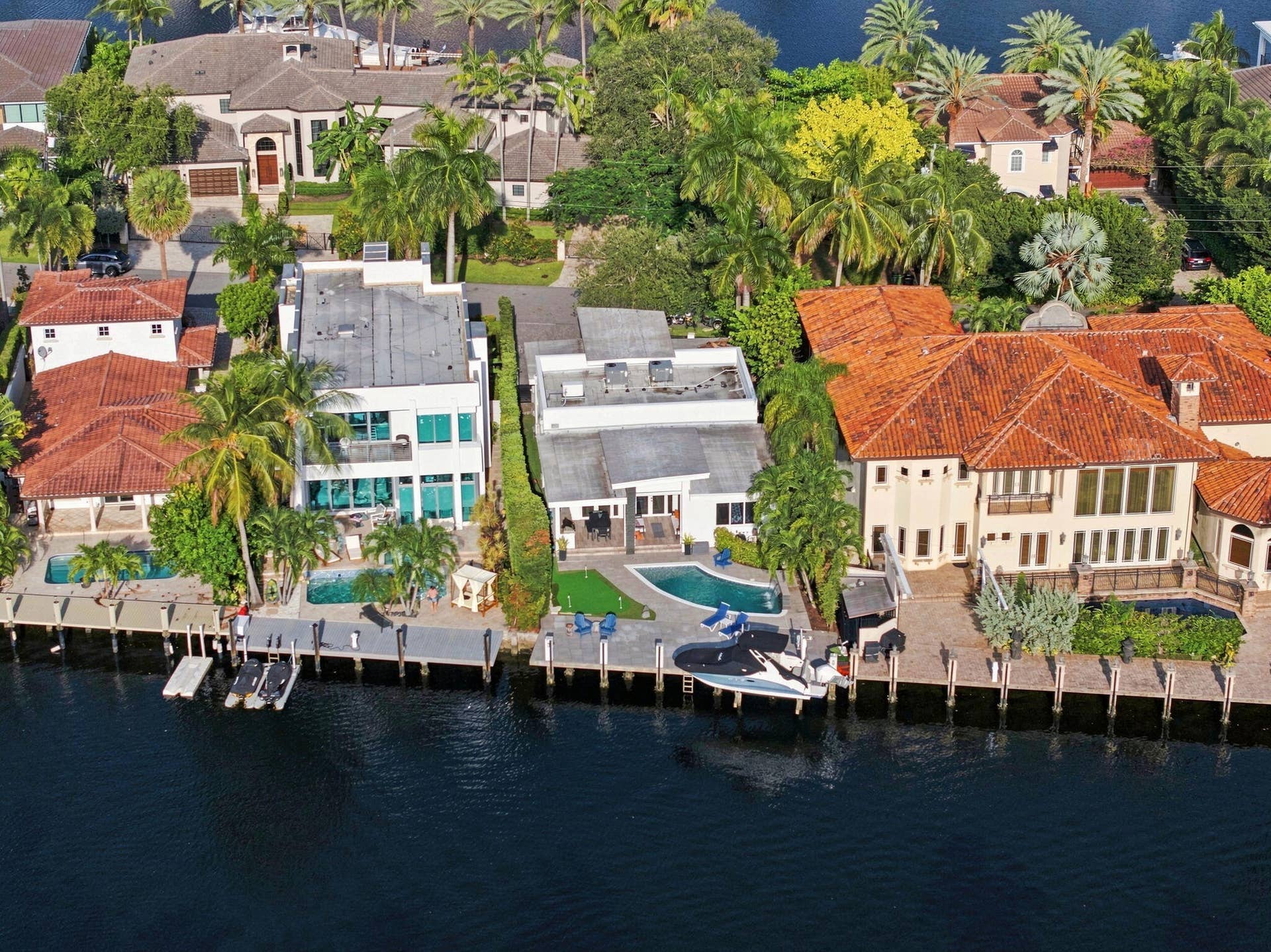 38-web-or-mls-121-s-gordon-rd