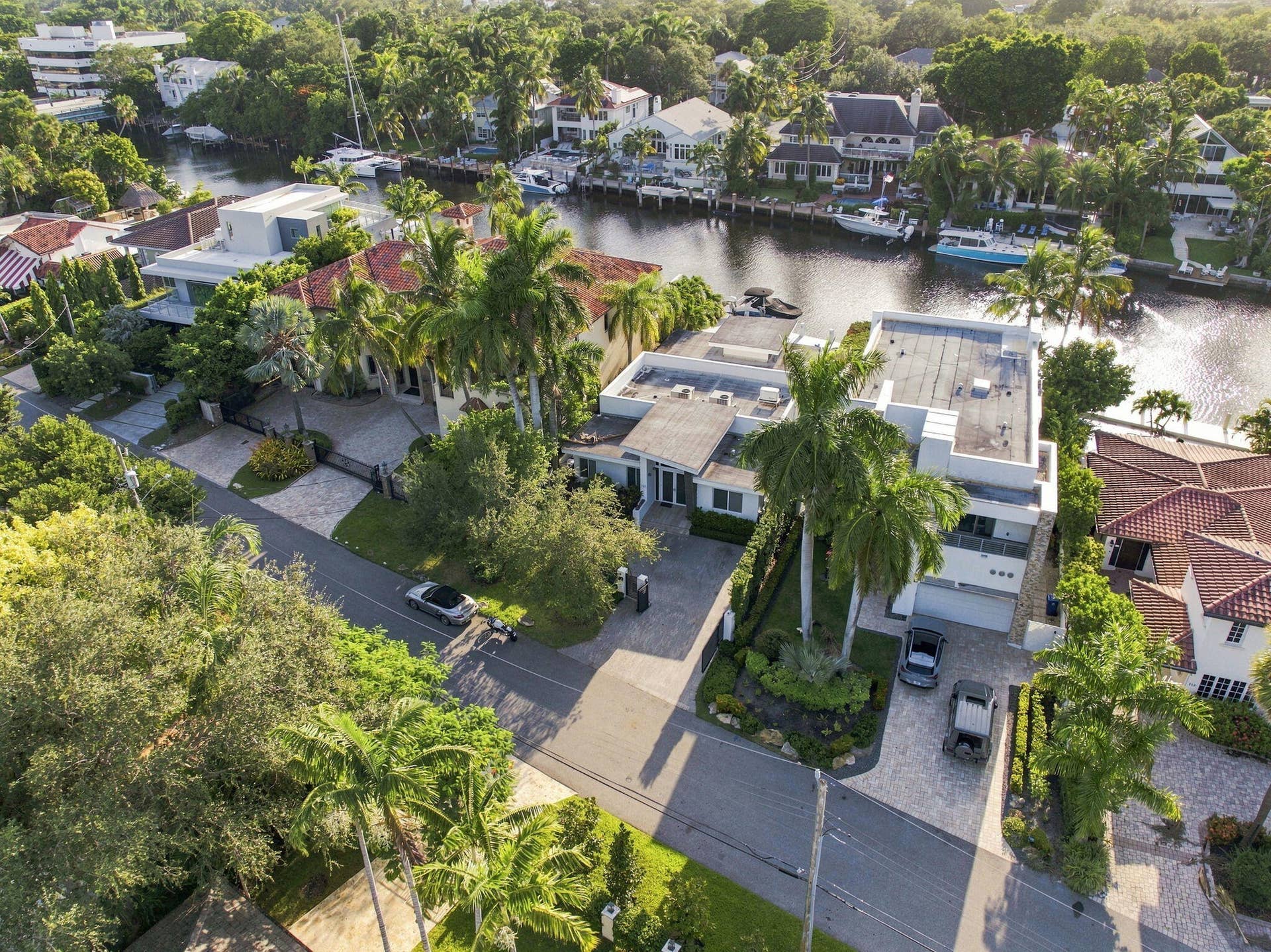 3-web-or-mls-121-s-gordon-rd