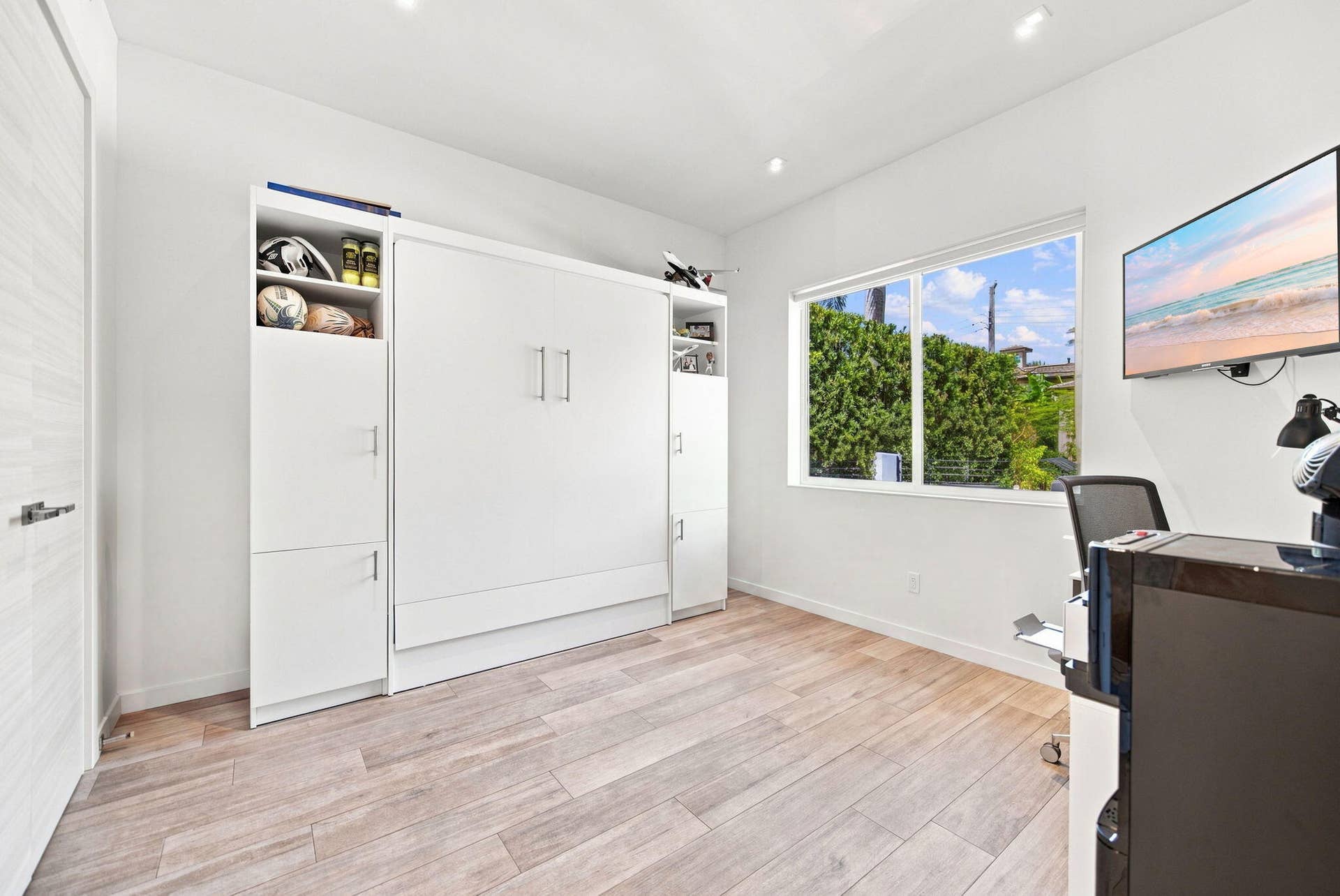 19-web-or-mls-121-s-gordon-rd