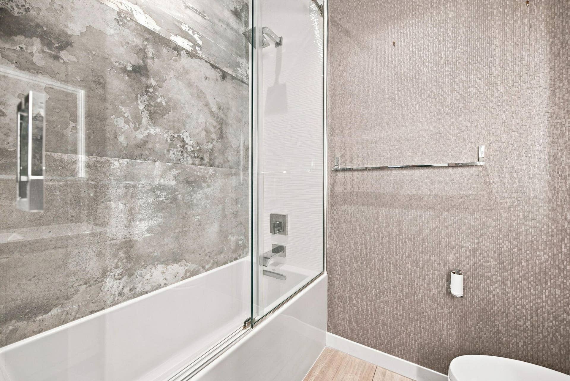24-web-or-mls-121-s-gordon-rd