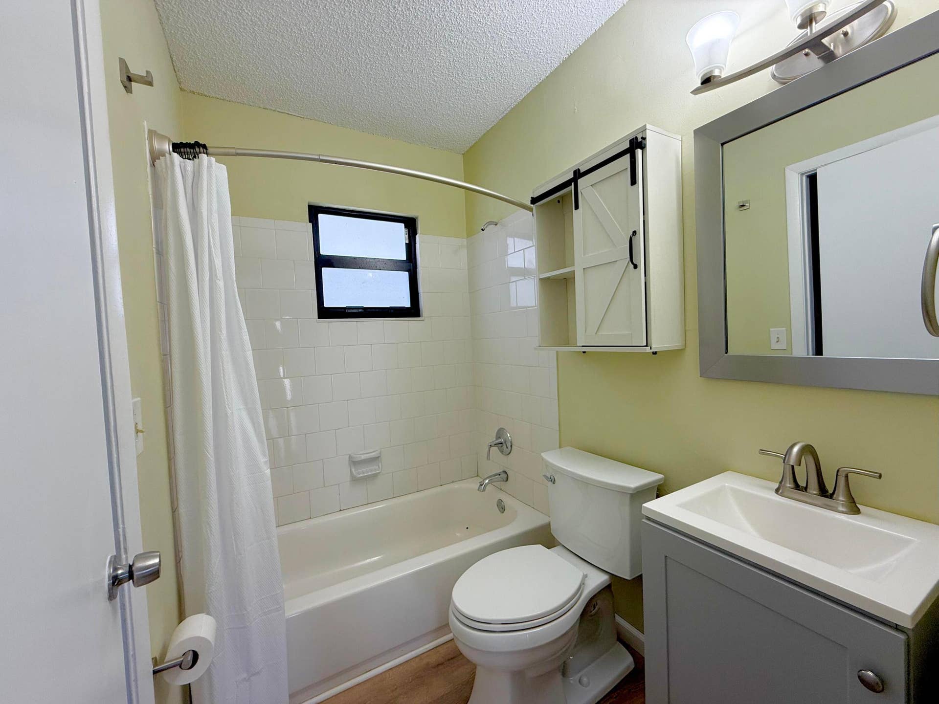 Full Bath