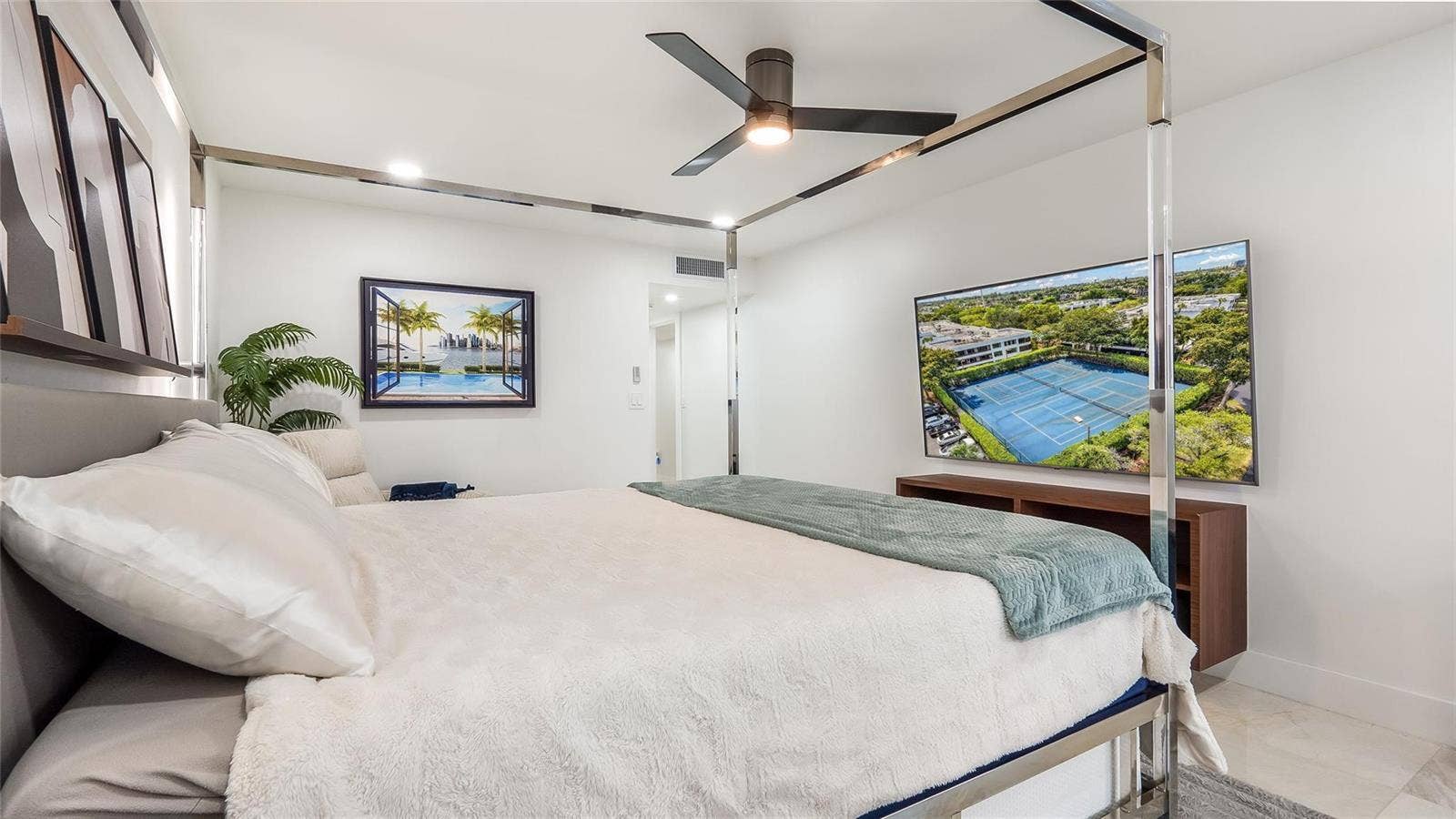 1410 Sheridan Street, #7I, Hollywood, FL 33020 GetMedia - 2026-08-19T145458.421
