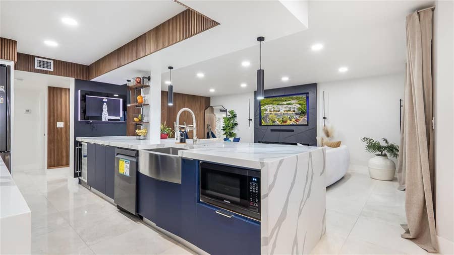 Property photo for 1410 Sheridan Street, #7I, Hollywood, FL