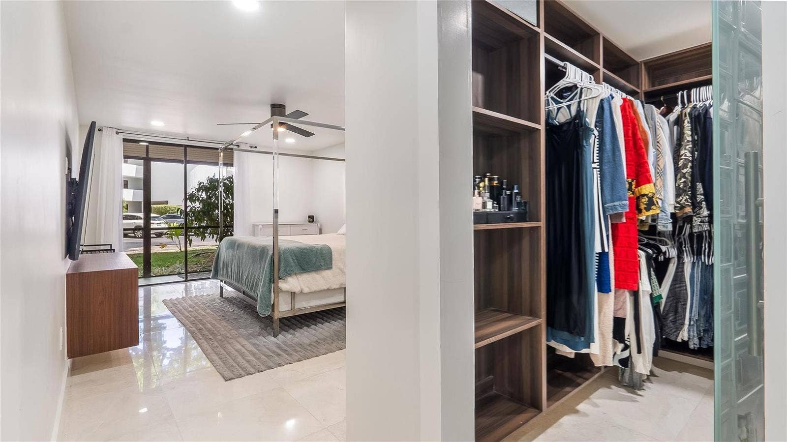 1410 Sheridan Street, #7I, Hollywood, FL 33020 GetMedia - 2026-08-19T145534.169