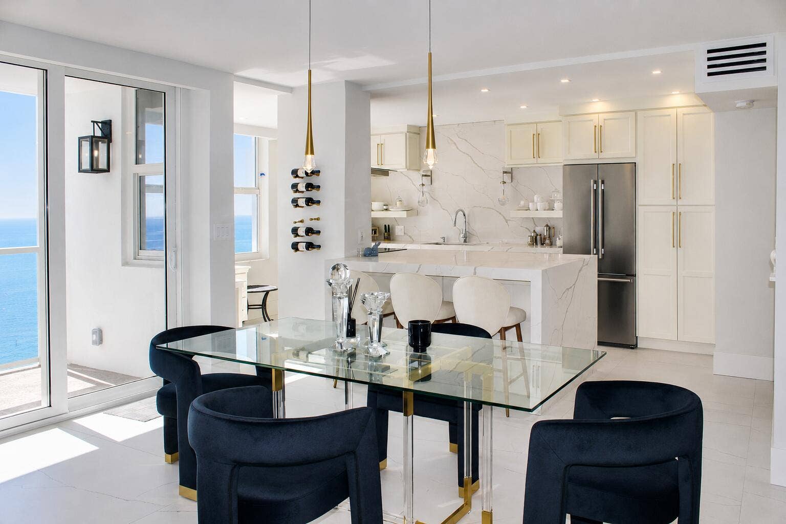 4300 N OCEAN Boulevard, #15D, Fort Lauderdale, Fort Lauderdale, FL 33308 Dining/ Kitchen