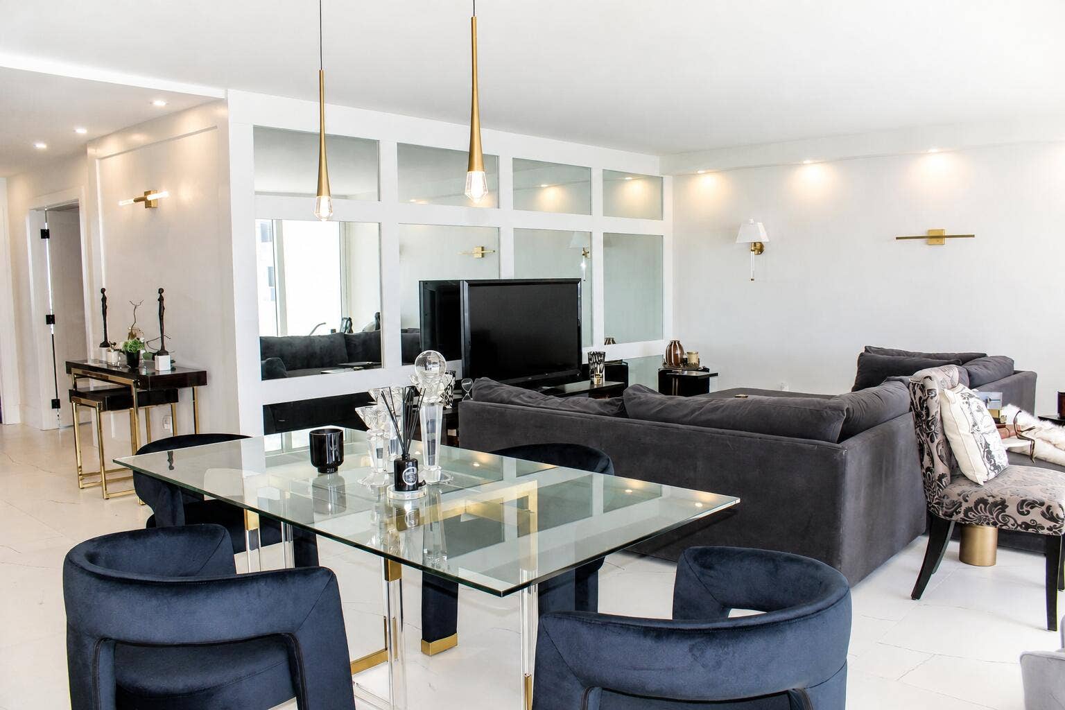 4300 N OCEAN Boulevard, #15D, Fort Lauderdale, Fort Lauderdale, FL 33308 Dining/ Living