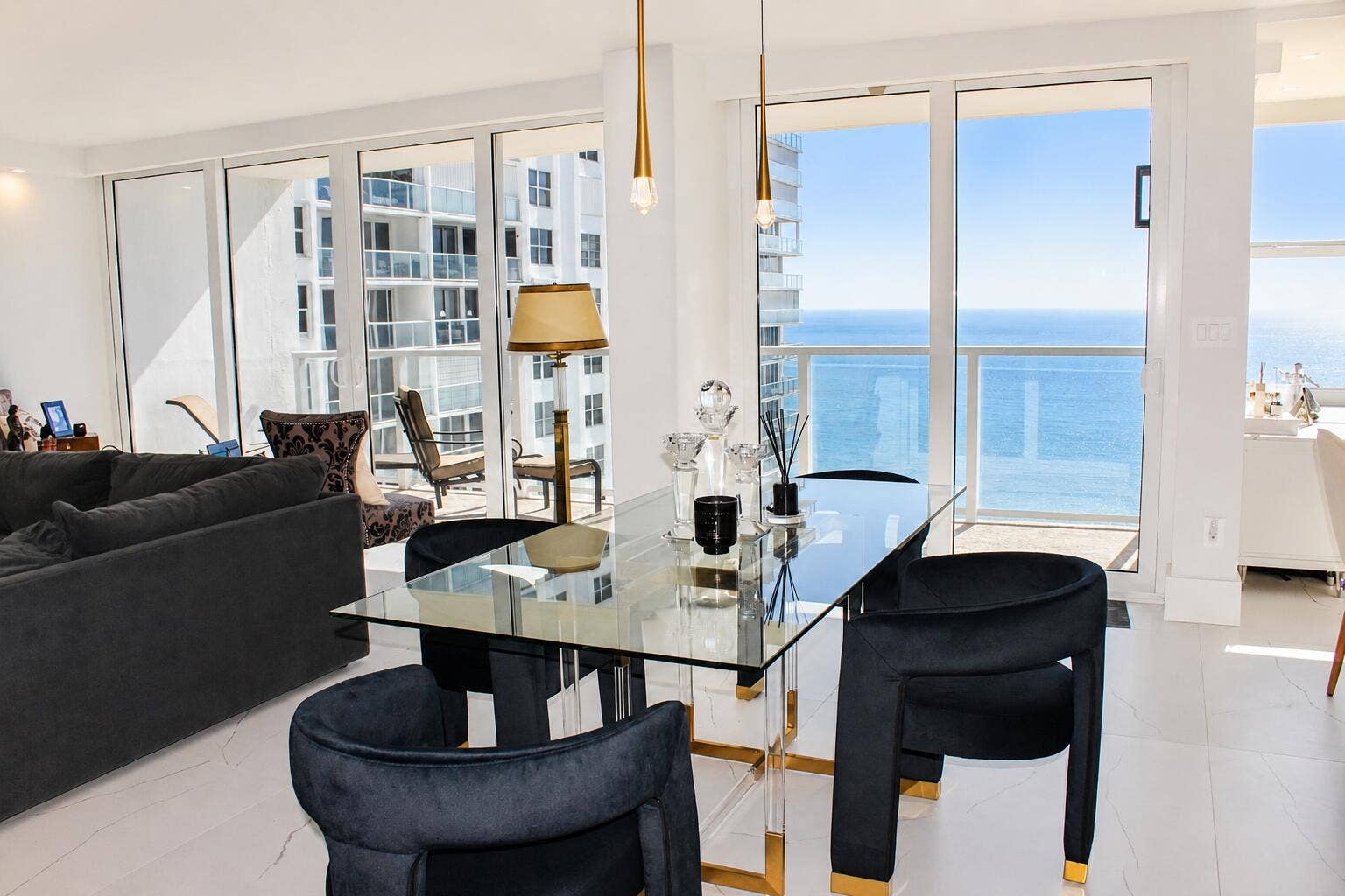 4300 N OCEAN Boulevard, #15D, Fort Lauderdale, Fort Lauderdale, FL 33308 Dining with view