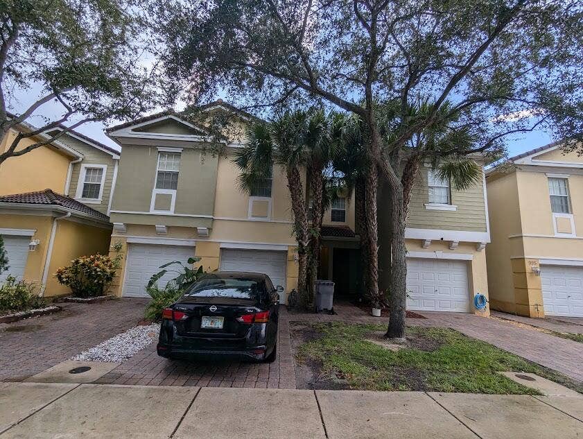 Property photo for 999 Pipers Cay Drive, West Palm Beach, FL