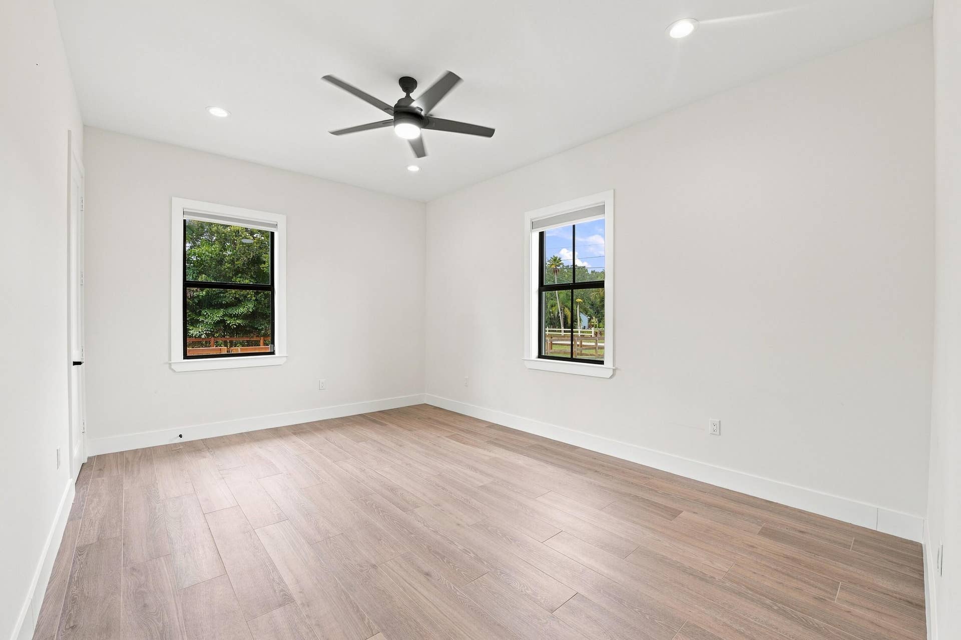 Guest Bedroom-Office