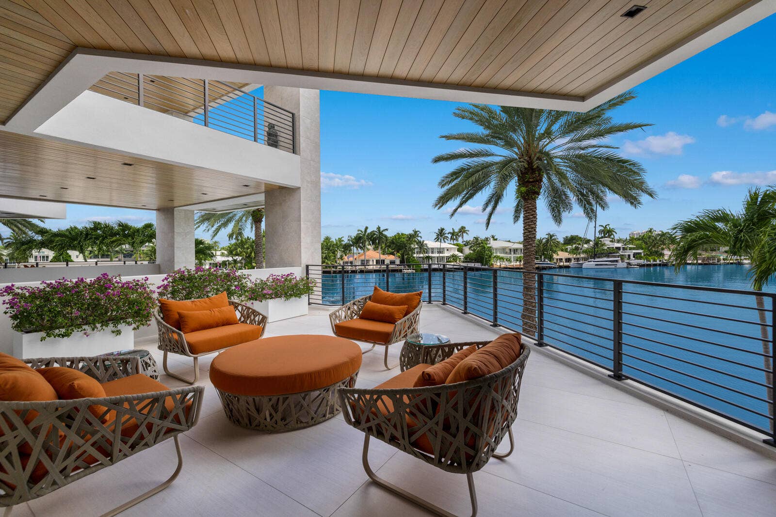 200 Fiesta Way, Fort Lauderdale, FL 33301 28a. 7T6A8648-MLS