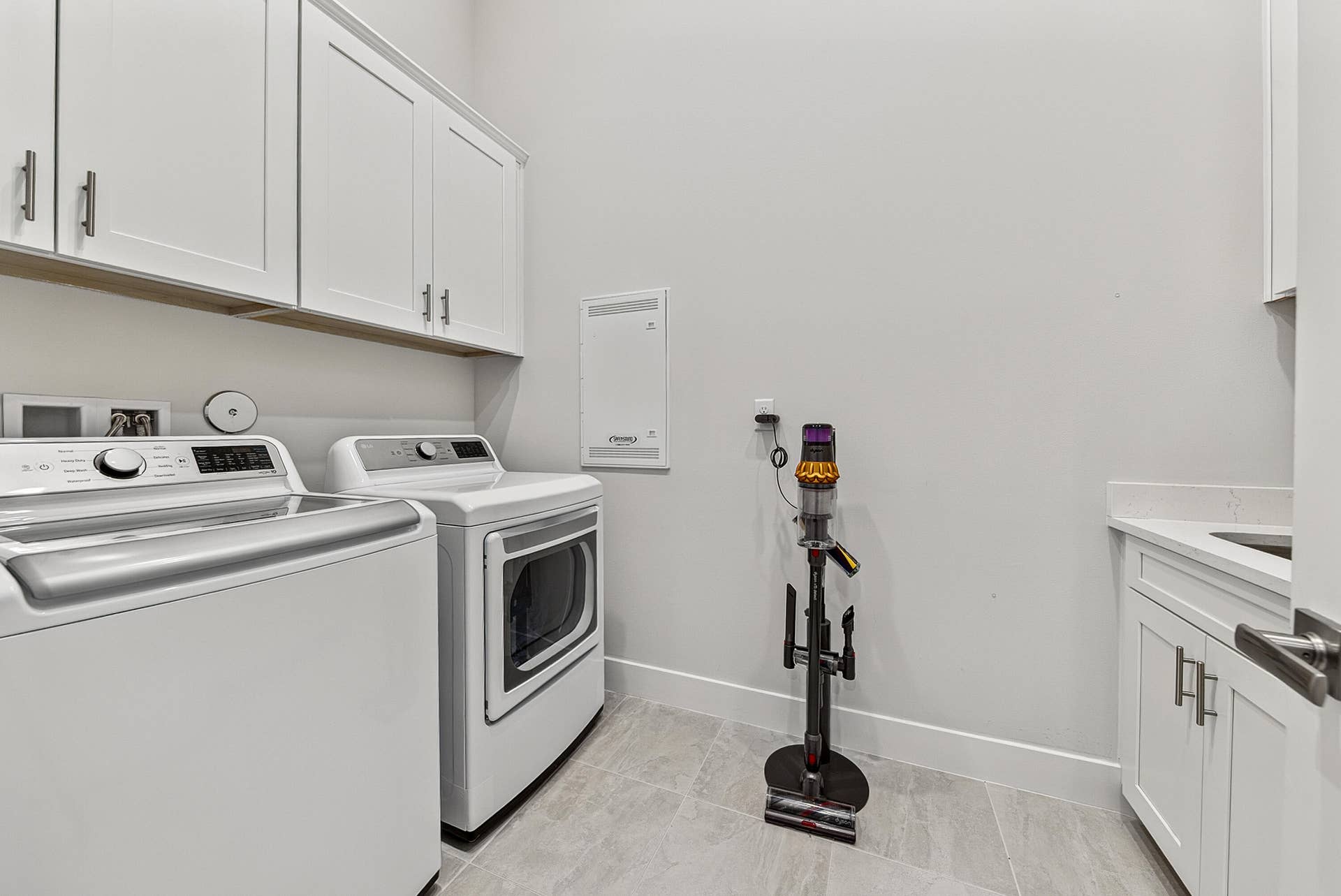 8047 JUNIPER Drive, Parkland, FL 33067 horton-57