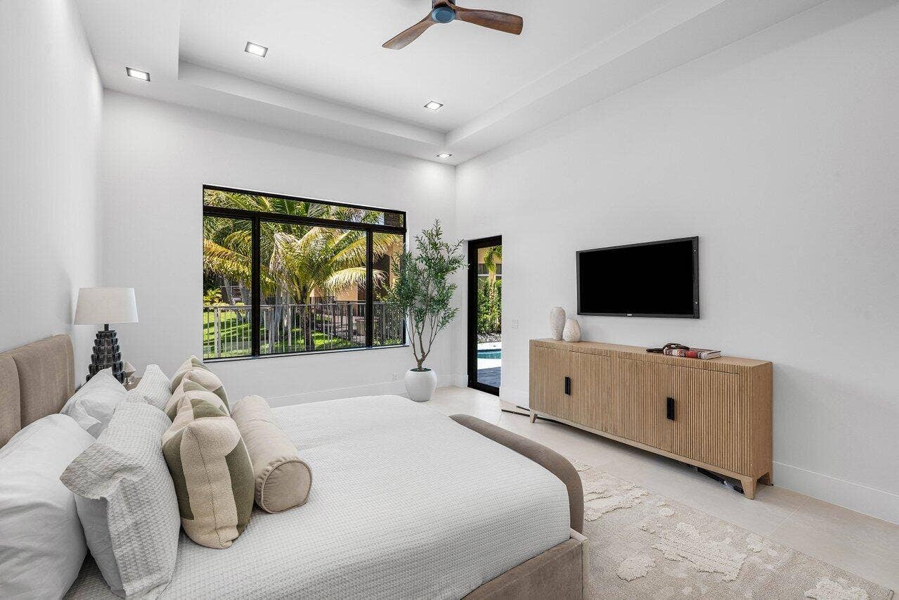 038-17931LakeAzureWay-BocaRaton-FL-33496