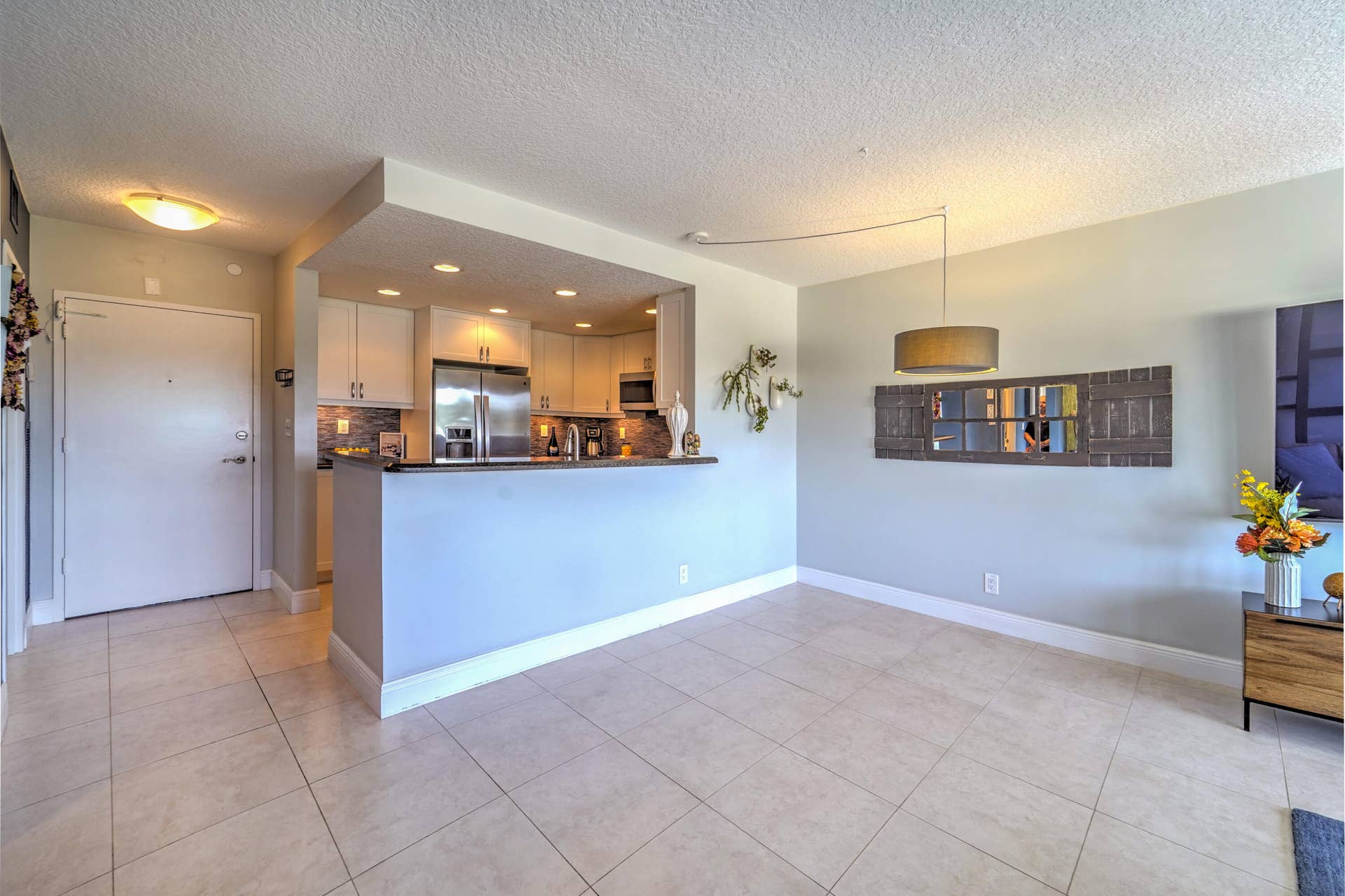 2500 E LAS OLAS Boulevard, #403, Fort Lauderdale, Fort Lauderdale, FL 33301 2500 E Las Olas Blvd Apt 403-print-008-0