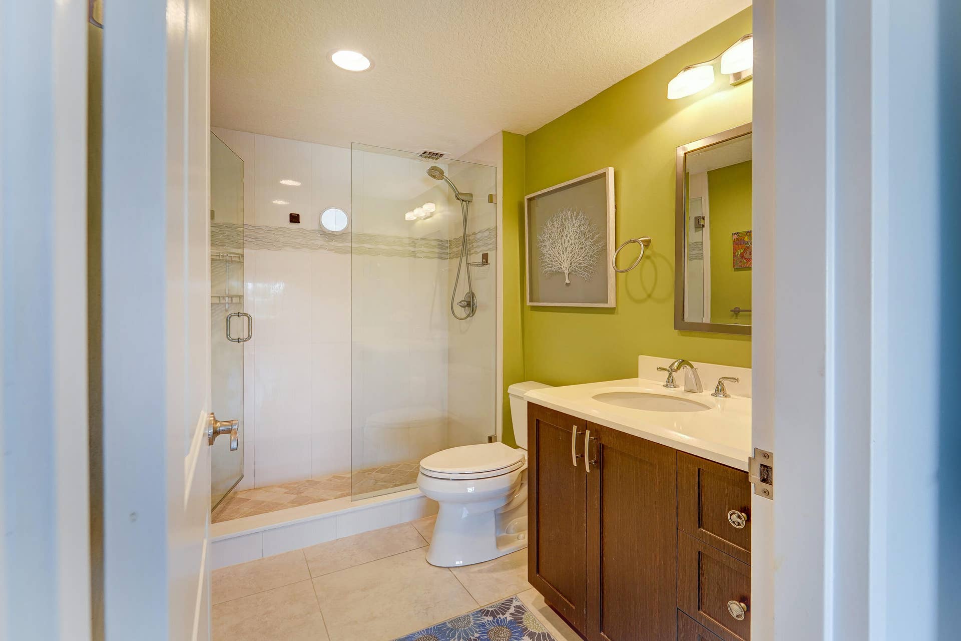 2500 E LAS OLAS Boulevard, #403, Fort Lauderdale, Fort Lauderdale, FL 33301 2500 E Las Olas Blvd Apt 403-print-006-0