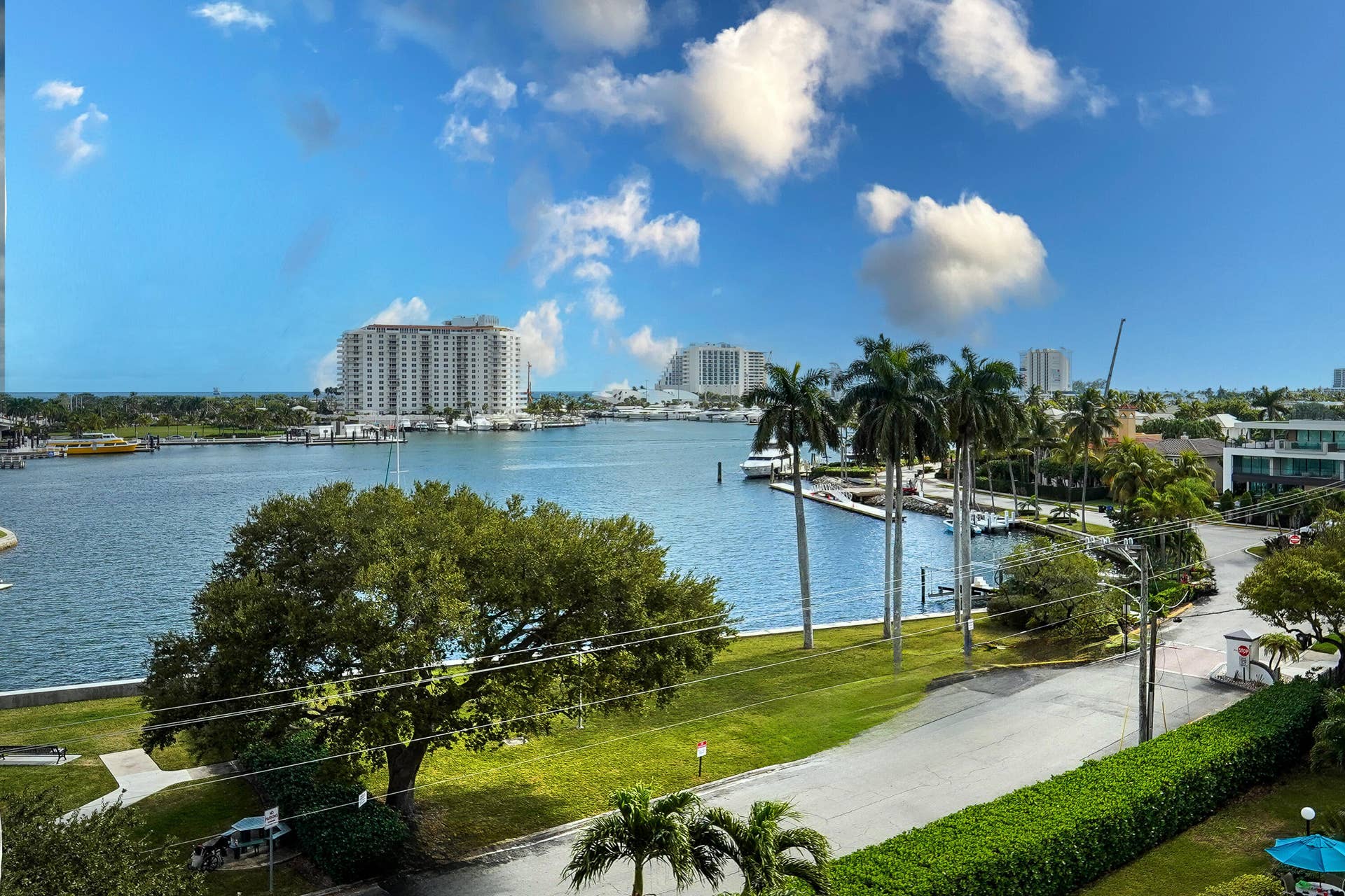 2500 E LAS OLAS Boulevard, #403, Fort Lauderdale, Fort Lauderdale, FL 33301 2500 E Las Olas Blvd Apt 403-print-028-0