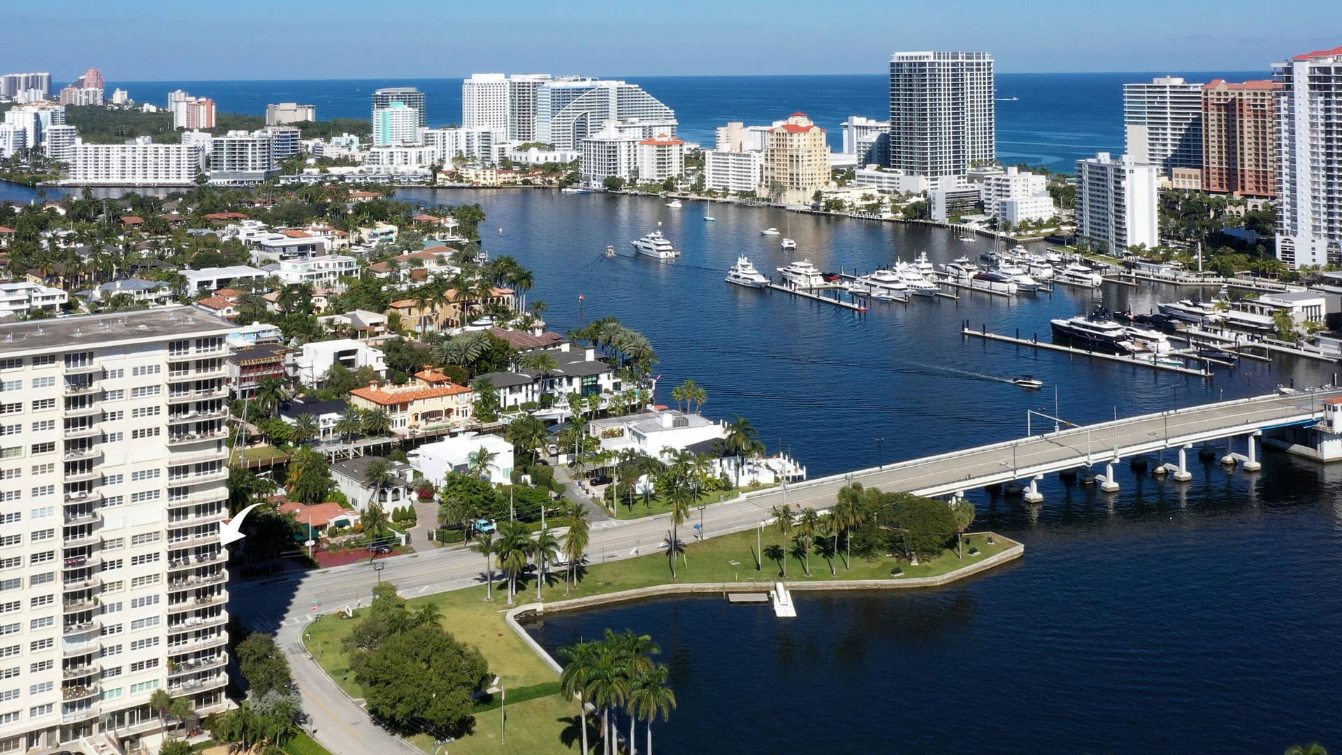 2500 E LAS OLAS Boulevard, #403, Fort Lauderdale, Fort Lauderdale, FL 33301 2500 E Las Olas Blvd Apt 403-print-030-0