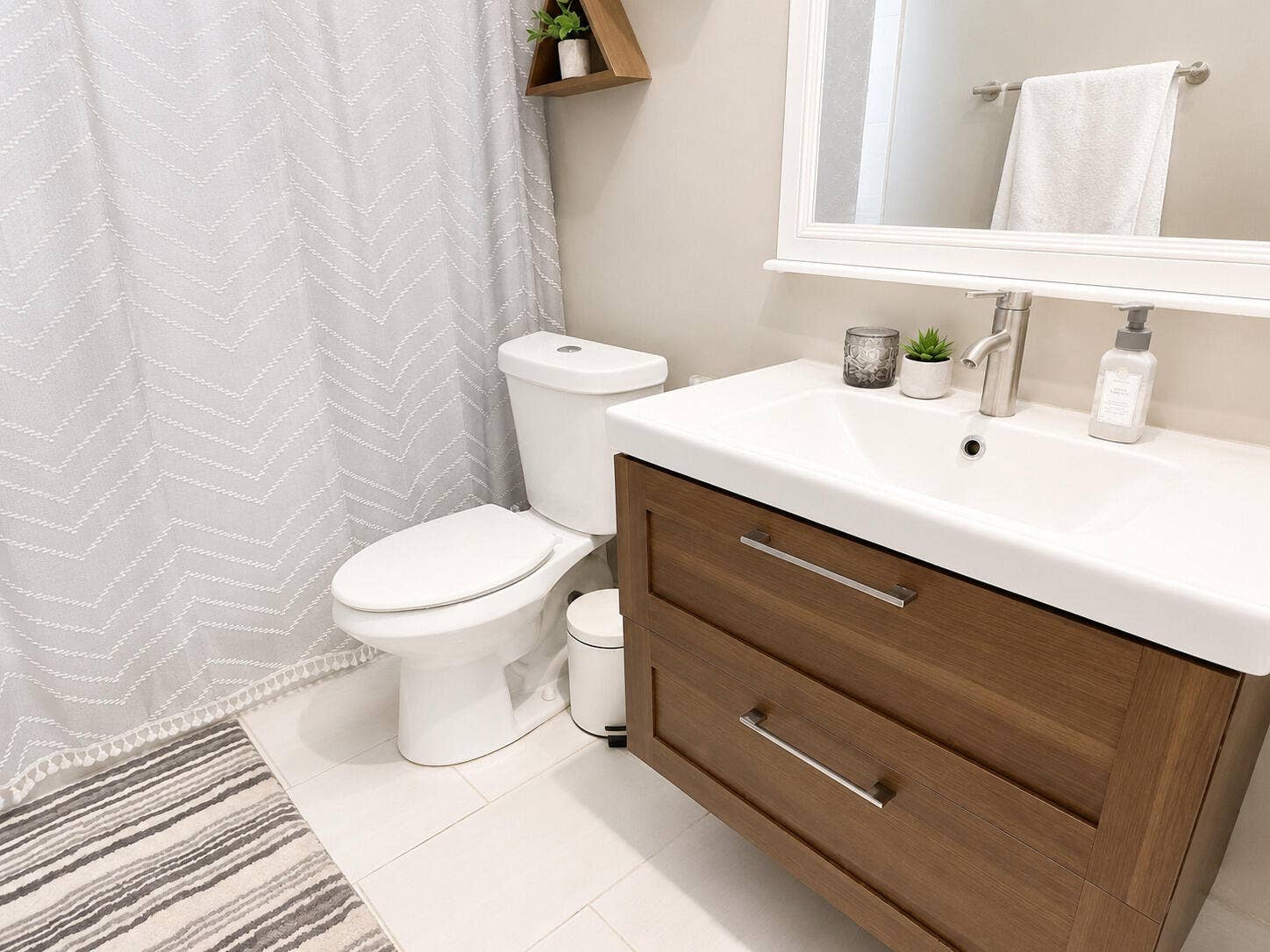 10601 NW 7TH Place, Coral Springs, FL 33071 bath