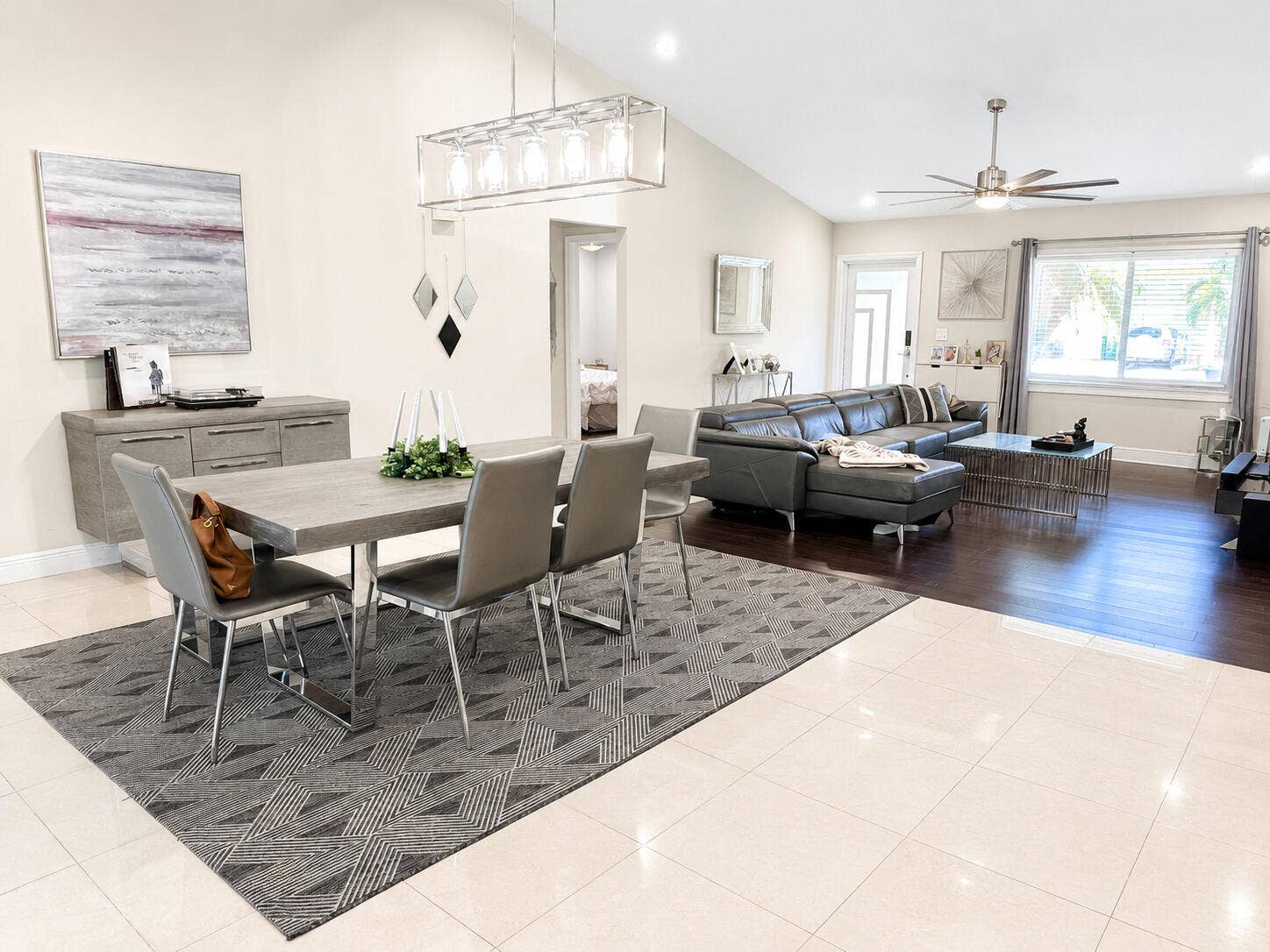 10601 NW 7TH Place, Coral Springs, FL 33071 dining /living