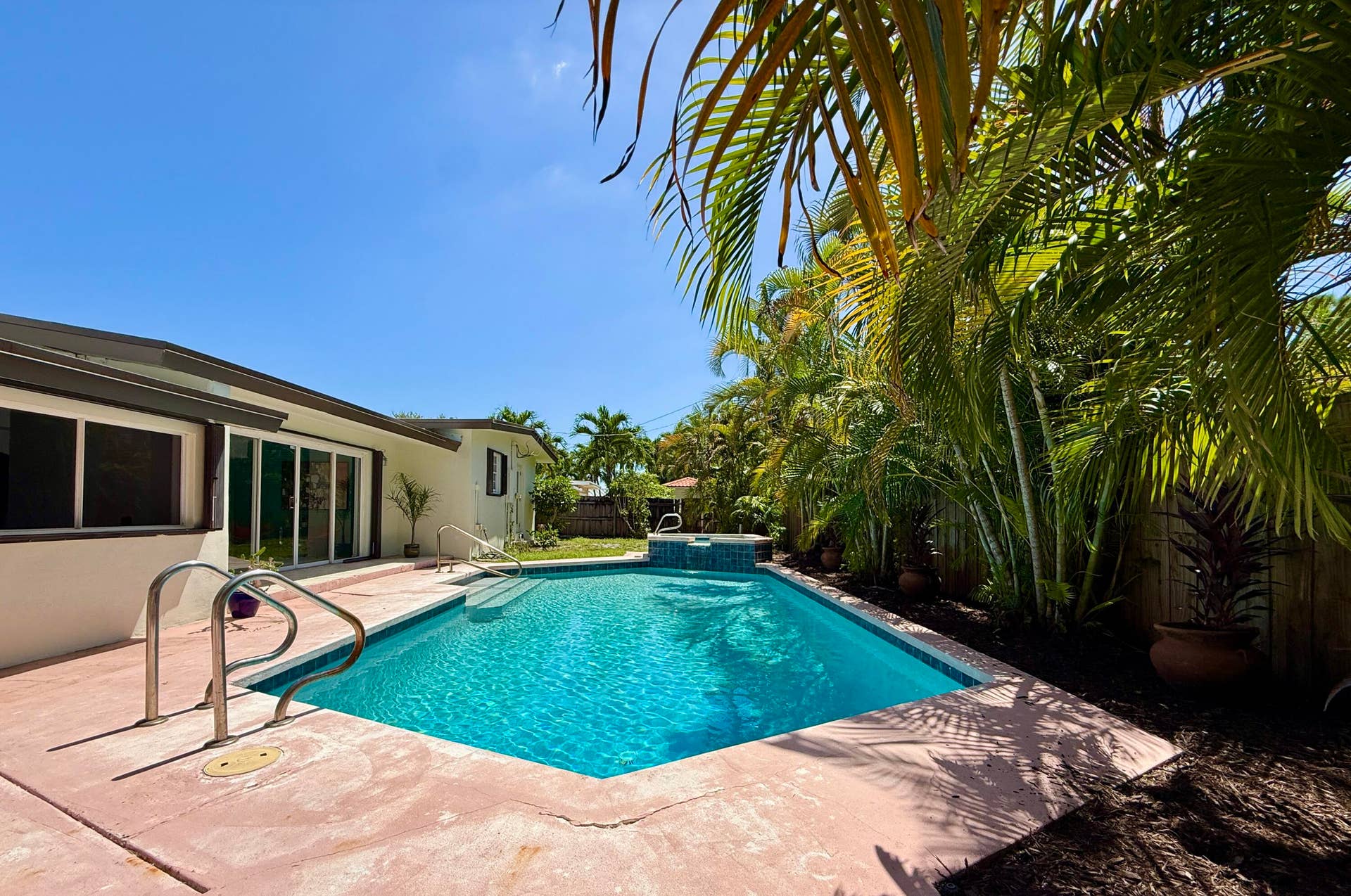 Oversized pool