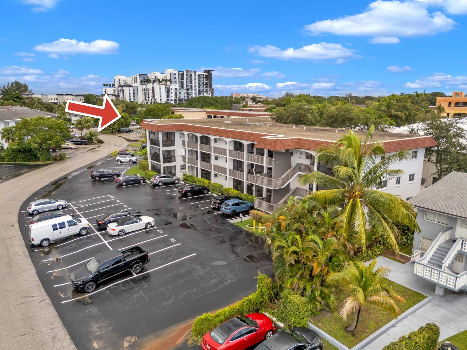 651 PINE Drive, #204, Pompano Beach, FL 33060 28_arrow 2