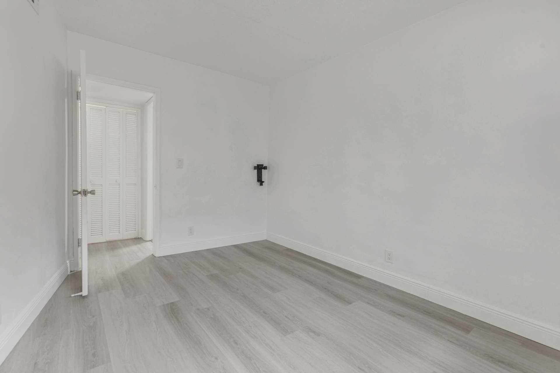 651 PINE Drive, #204, Pompano Beach, FL 33060 21_3j6a9638