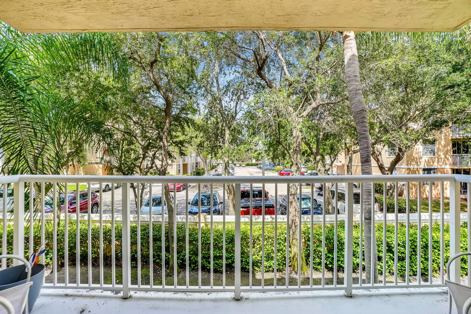 609 E SHERIDAN Street, #208, Dania Beach, FL 33004 DSC02480