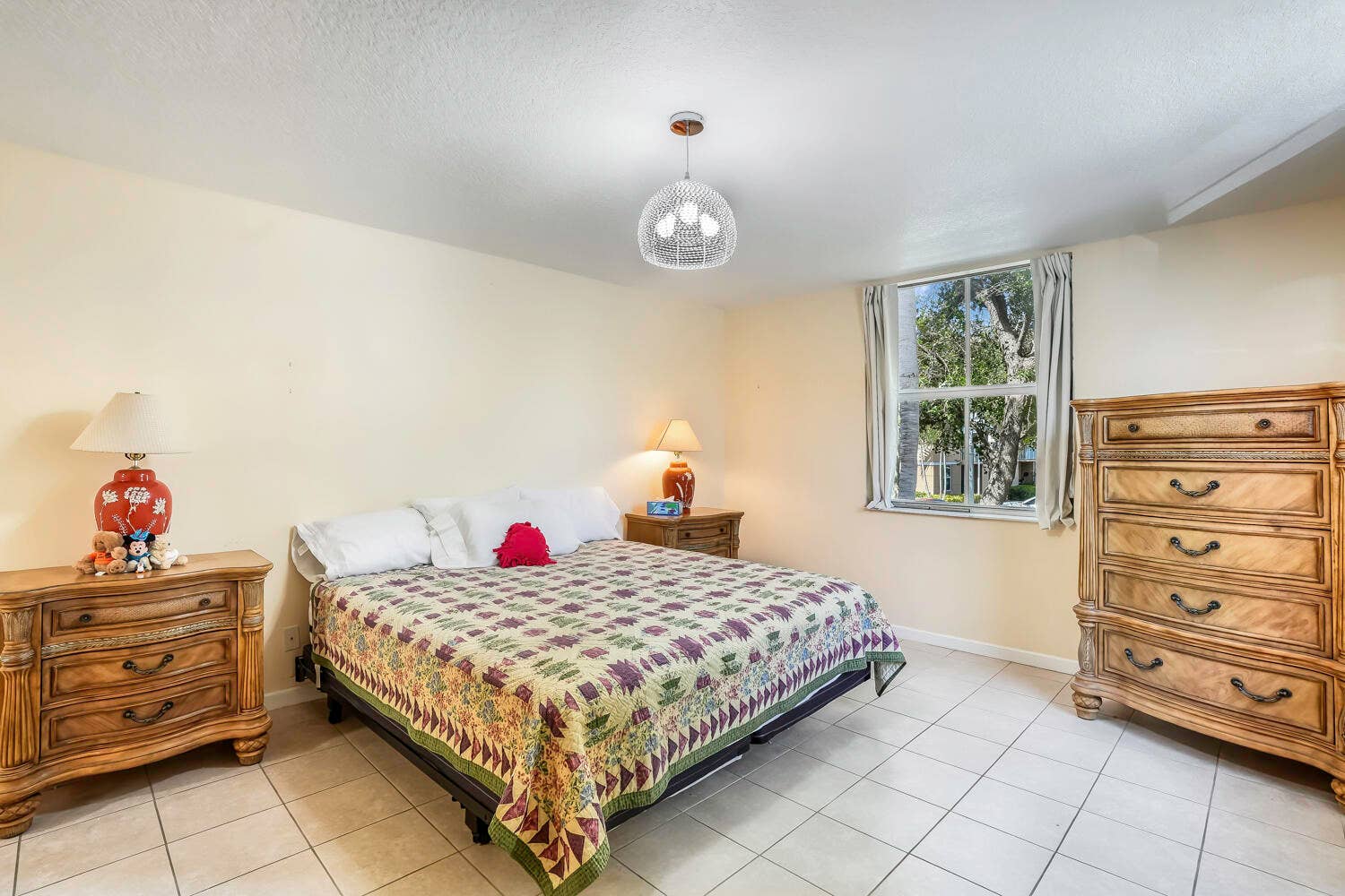 609 E SHERIDAN Street, #208, Dania Beach, FL 33004 DSC02471