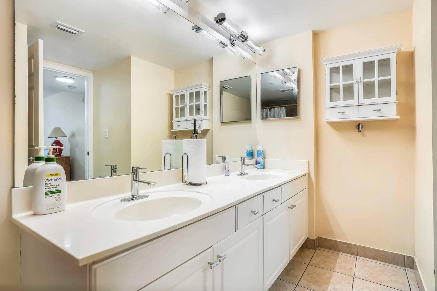 609 E SHERIDAN Street, #208, Dania Beach, FL 33004 DSC02474