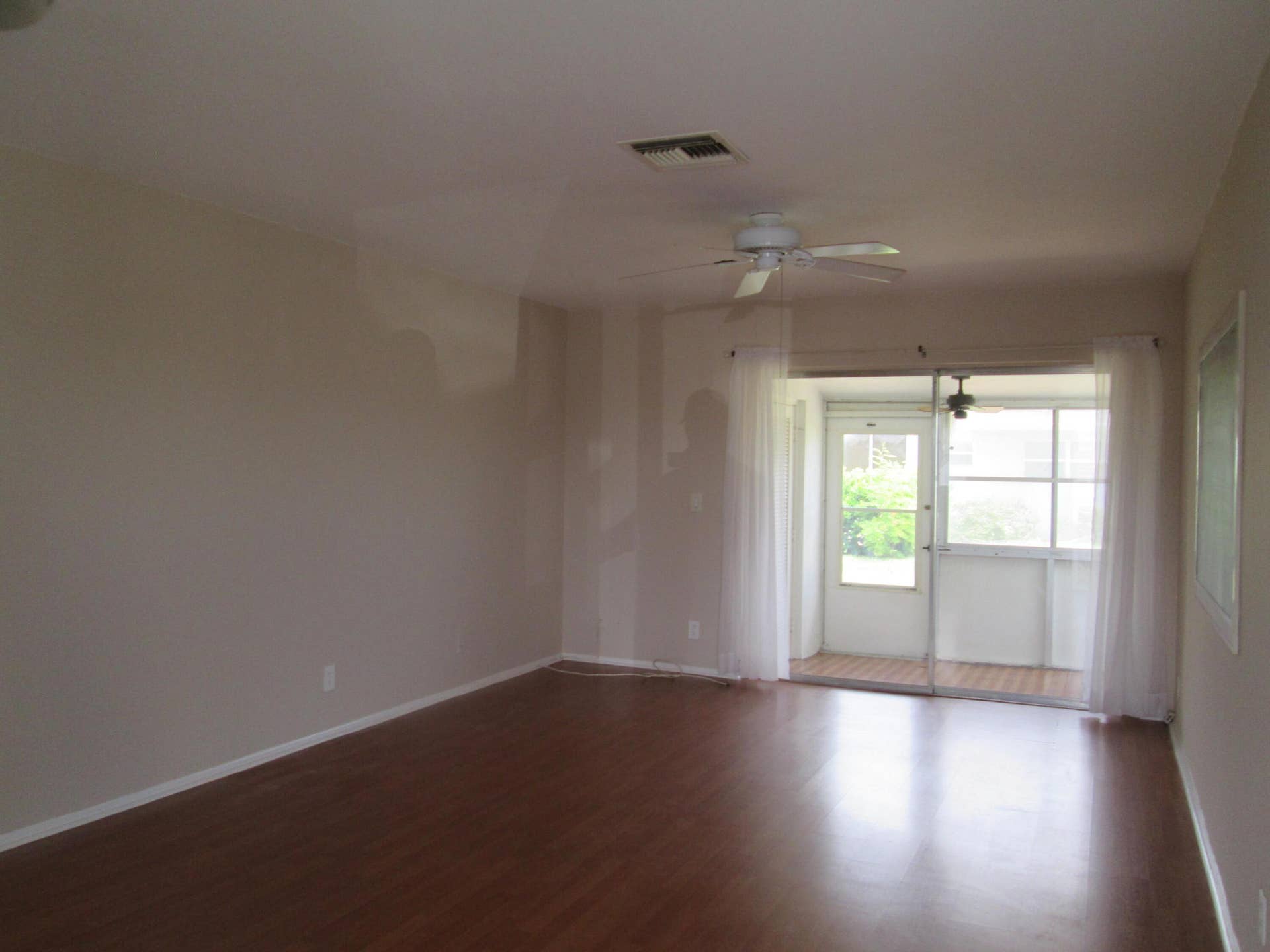 2611 W BARKLEY Drive W, #E, West Palm Beach, FL 33415 IMG_4978