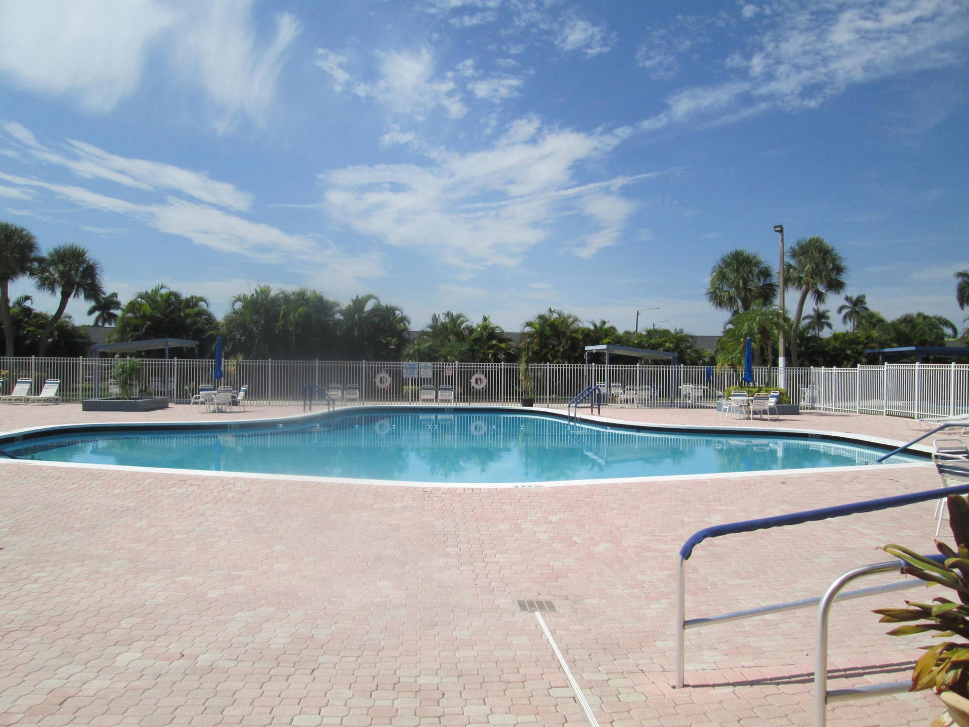 2611 W BARKLEY Drive W, #E, West Palm Beach, FL 33415 IMG_4968