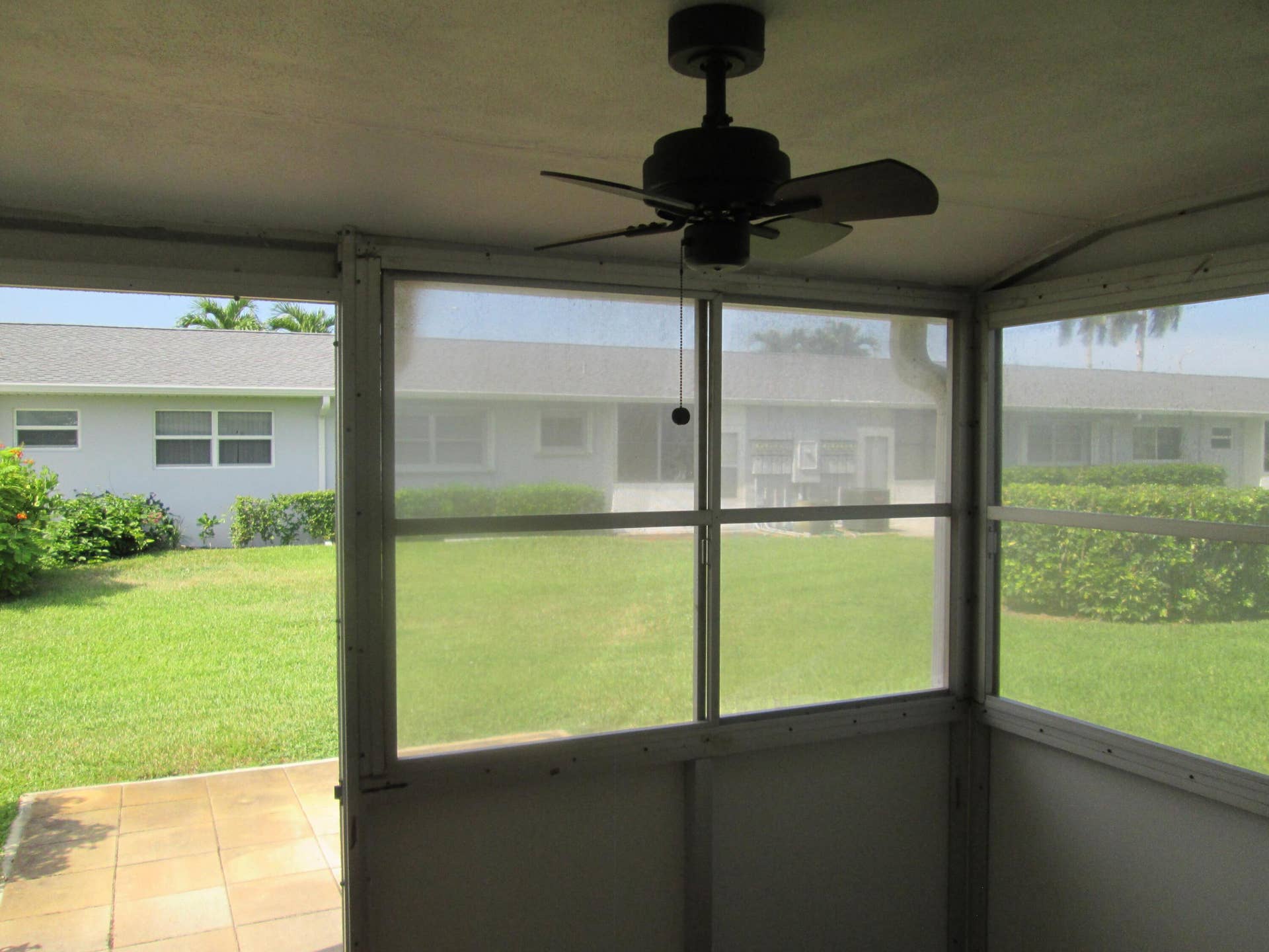 2611 W BARKLEY Drive W, #E, West Palm Beach, FL 33415 IMG_4950