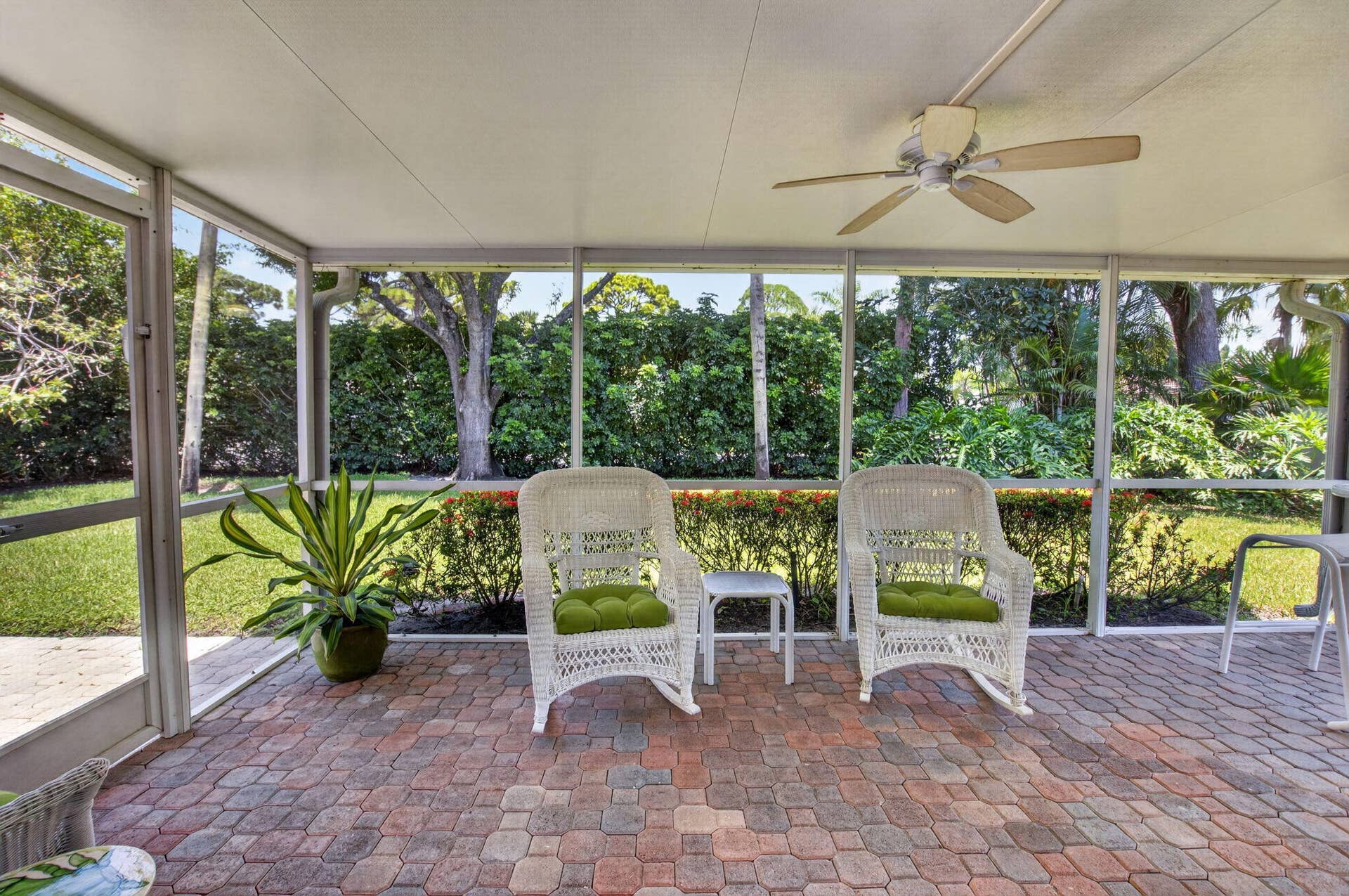 13275 ROYALE SABAL Court, Delray Beach, FL 33484 Screened, Covered Patio