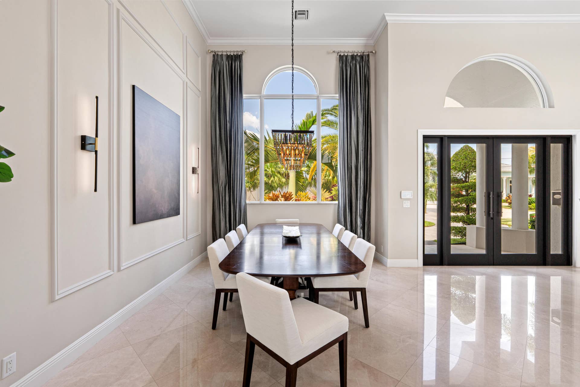 DINING_ROOM_STRAIGHT