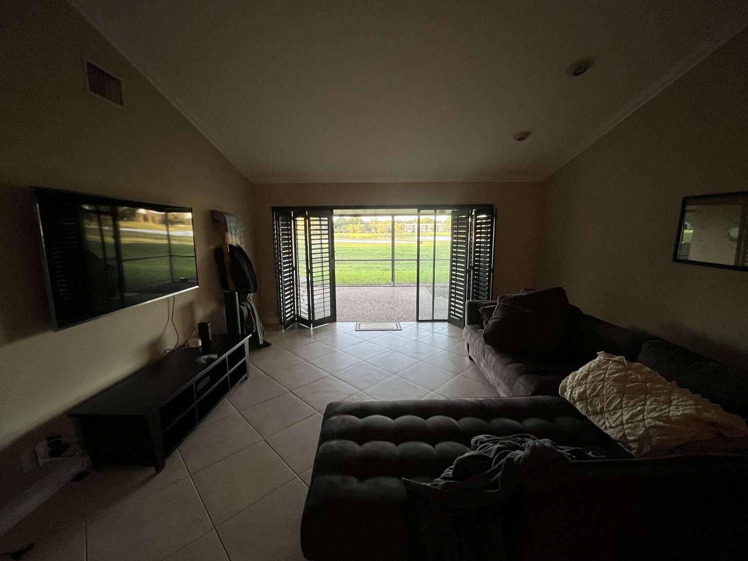 16233 Laurel Drive, #17, Weston, FL 33326 Duco.2