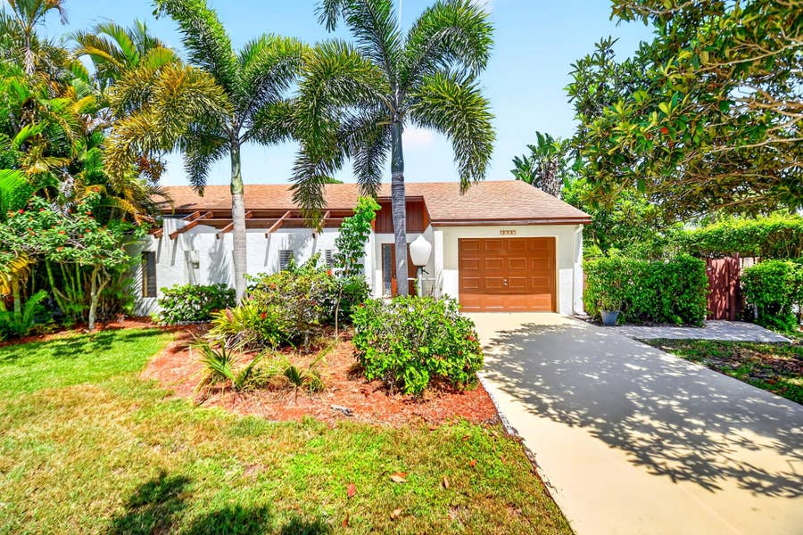 Property photo for 6747 Starkeys Place, Lake Worth, FL