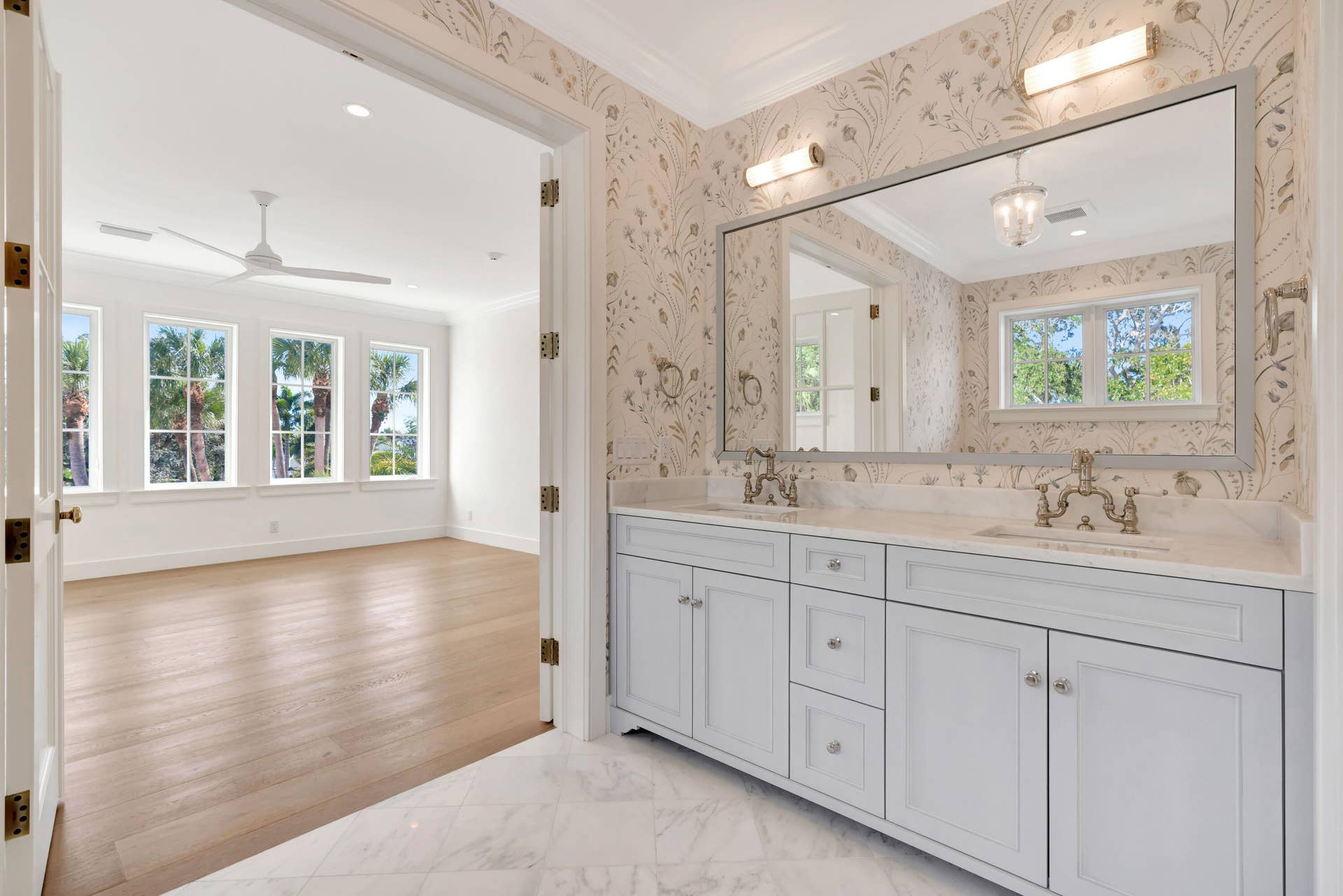 185 Birkdale Lane, Jupiter, Jupiter, FL 33458 VIP Suite Bath