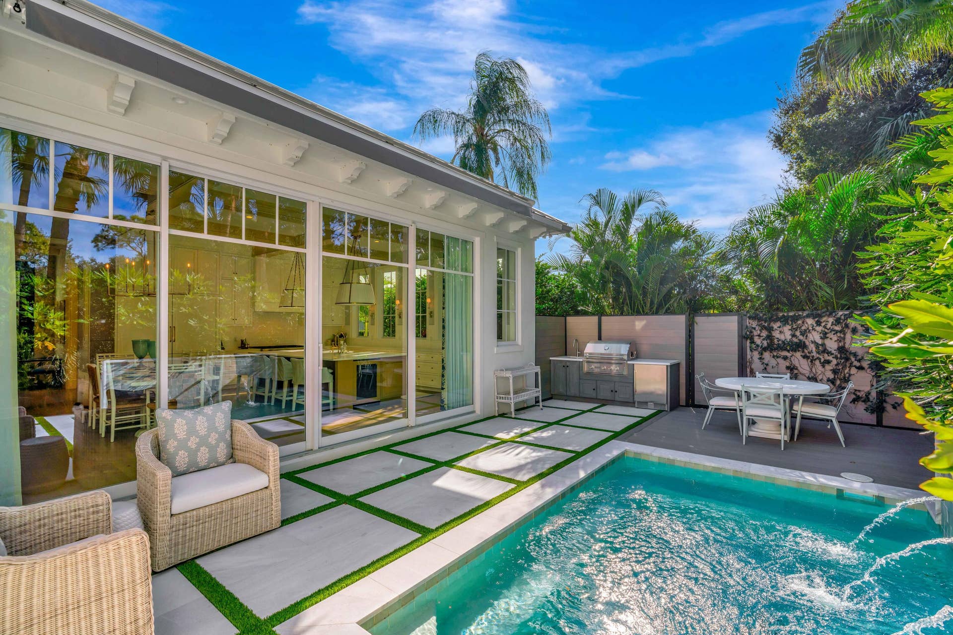 185 Birkdale Lane, Jupiter, Jupiter, FL 33458 Synthetic Turf Inlays