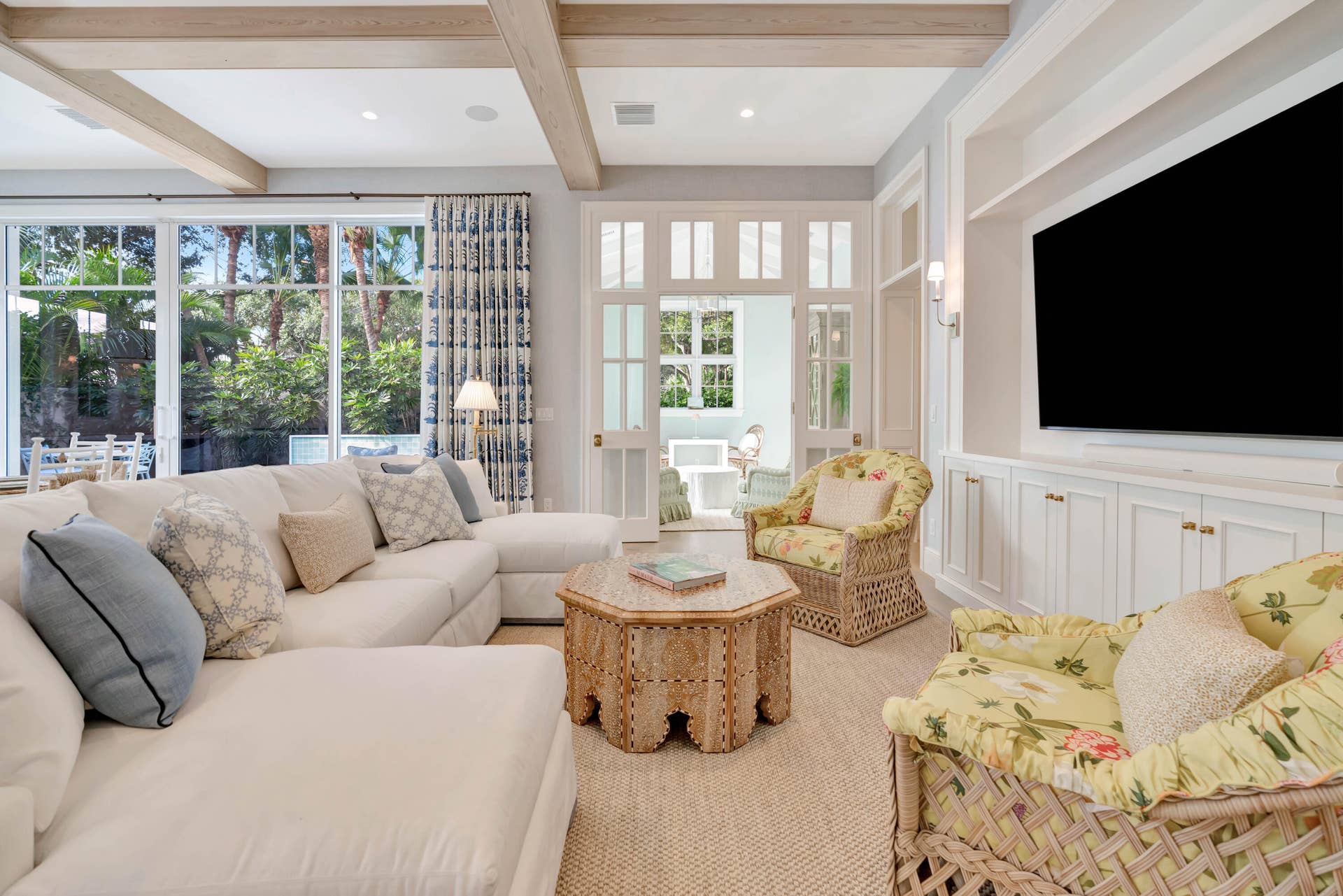 185 Birkdale Lane, Jupiter, Jupiter, FL 33458 Handmade Furnishings