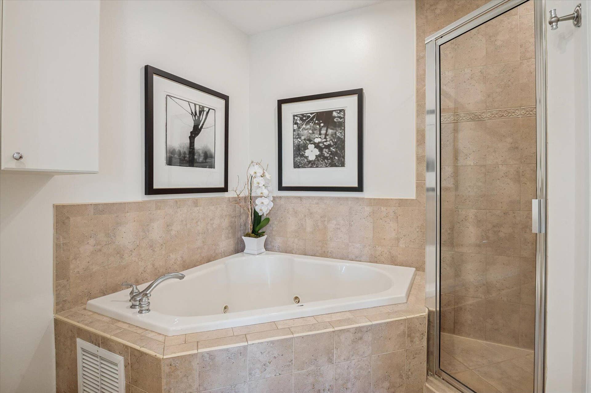 18-Bertanzetti-608 NE 11th Ave-18