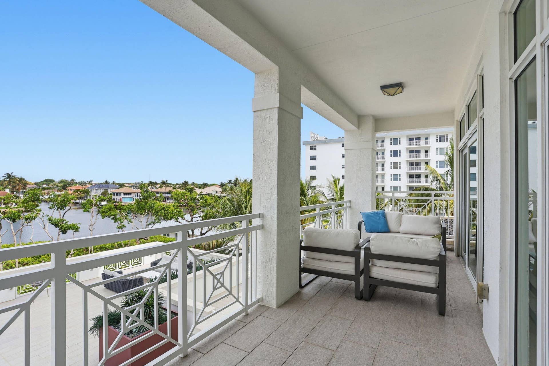 3200 S Ocean Boulevard, #302, Highland Beach, FL 33487 24-web-or-mls-0E2A7727