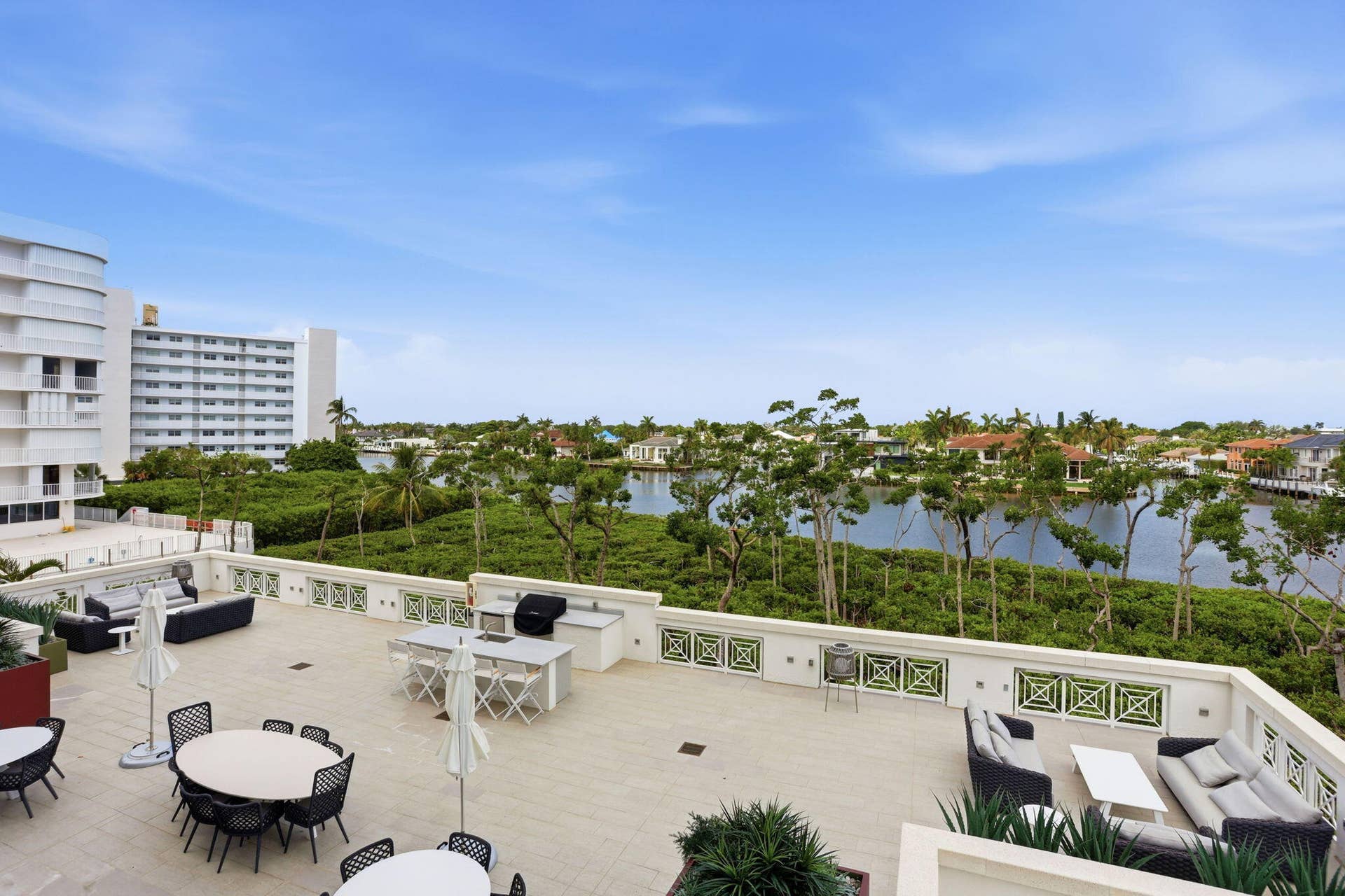 3200 S Ocean Boulevard, #302, Highland Beach, FL 33487 26-web-or-mls-0E2A7733