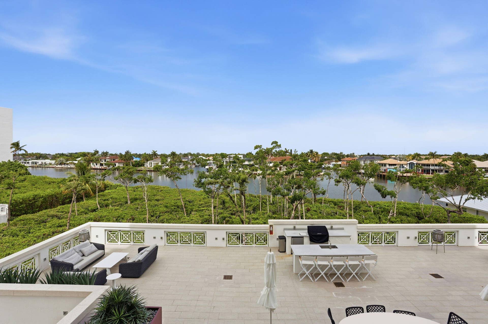 3200 S Ocean Boulevard, #302, Highland Beach, FL 33487 21-web-or-mls-0E2A7718
