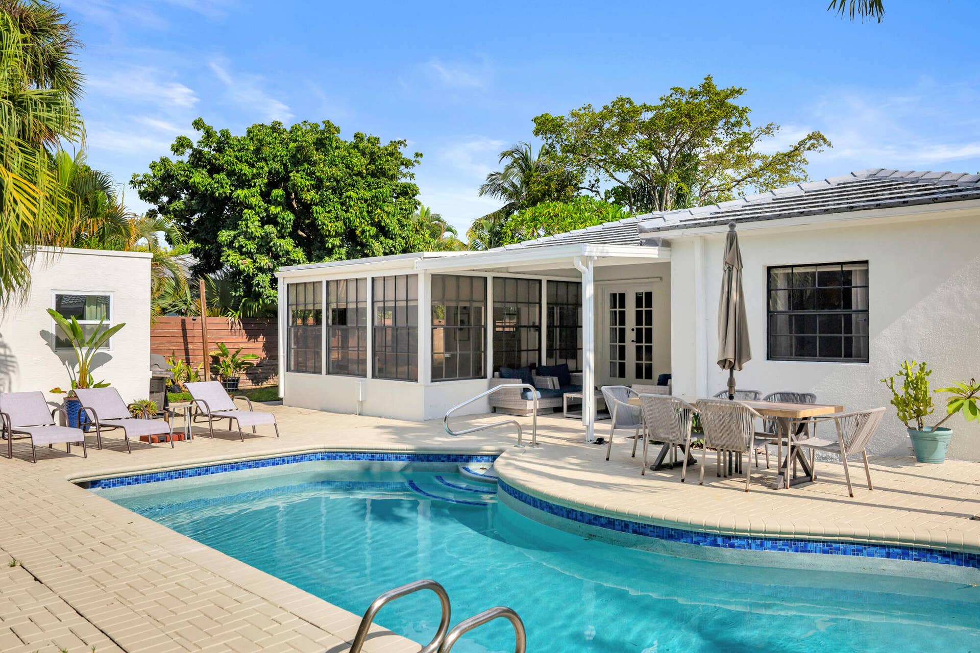 300 35th Street, West Palm Beach, FL 33407 low-26
