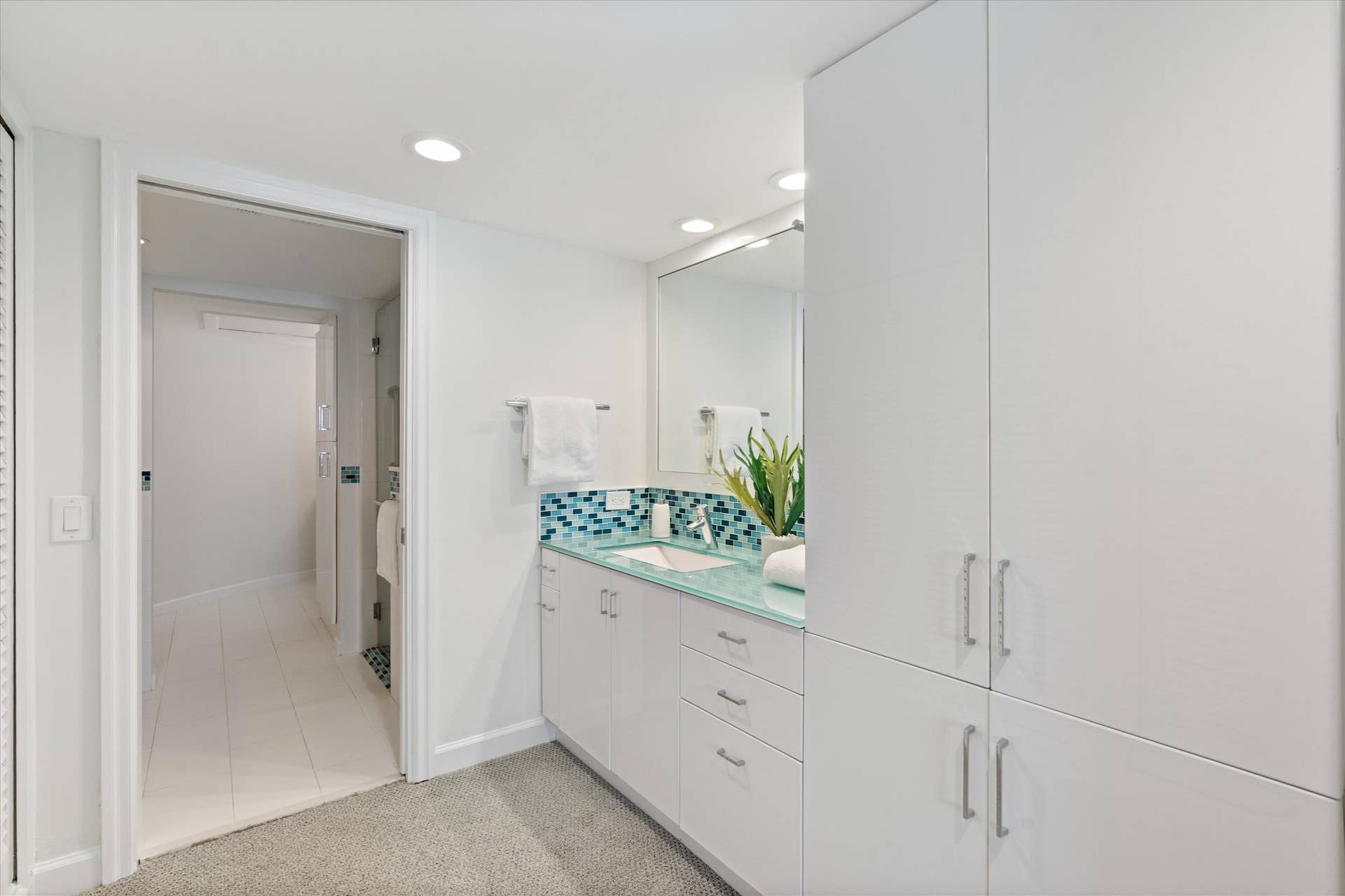 333 SUNSET Drive, #502, Fort Lauderdale, FL 33301 24-333 Sunset Drive Unit 502 Ft. Lauderd