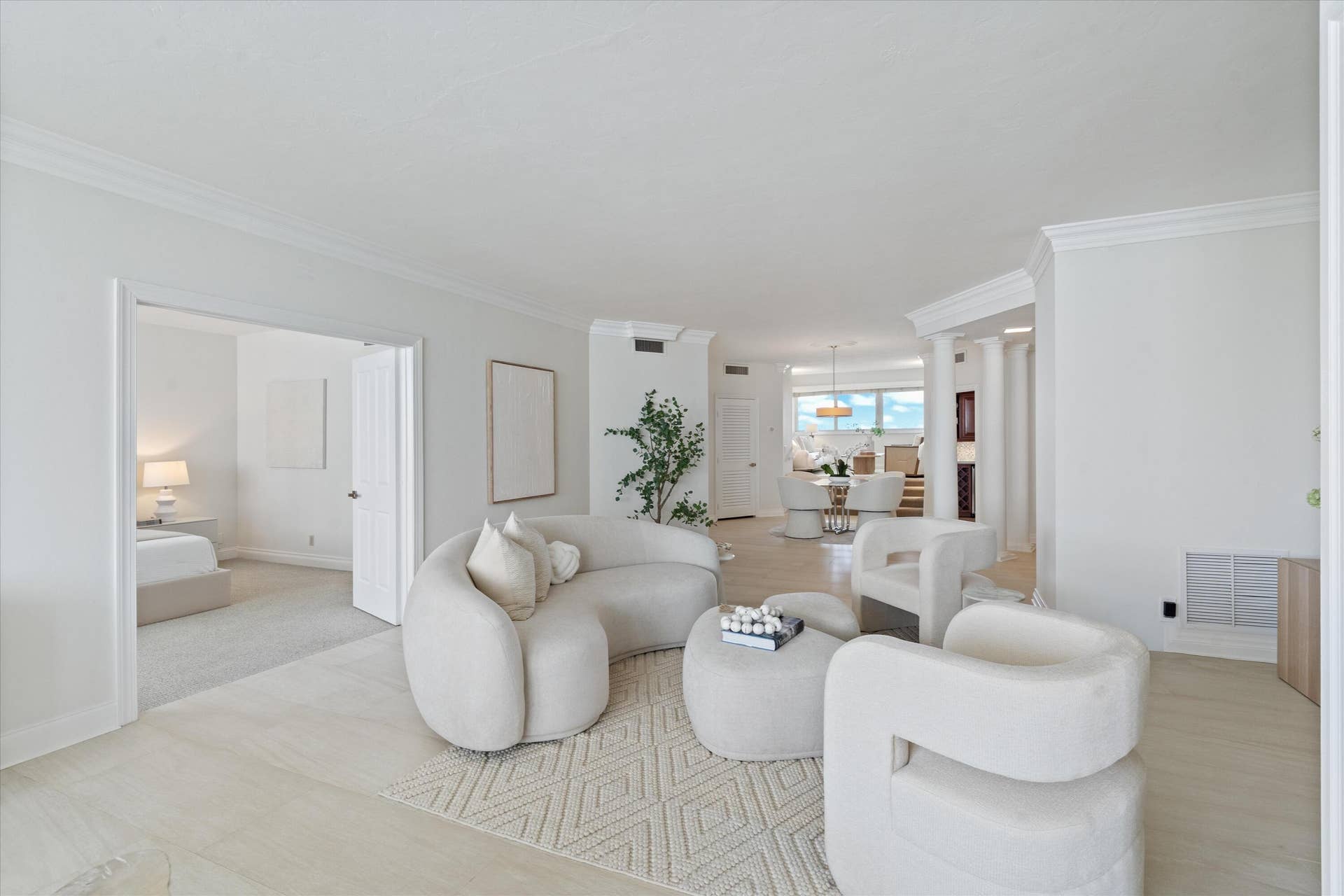 333 SUNSET Drive, #502, Fort Lauderdale, FL 33301 04-333 Sunset Drive Unit 502 Ft. Lauderd