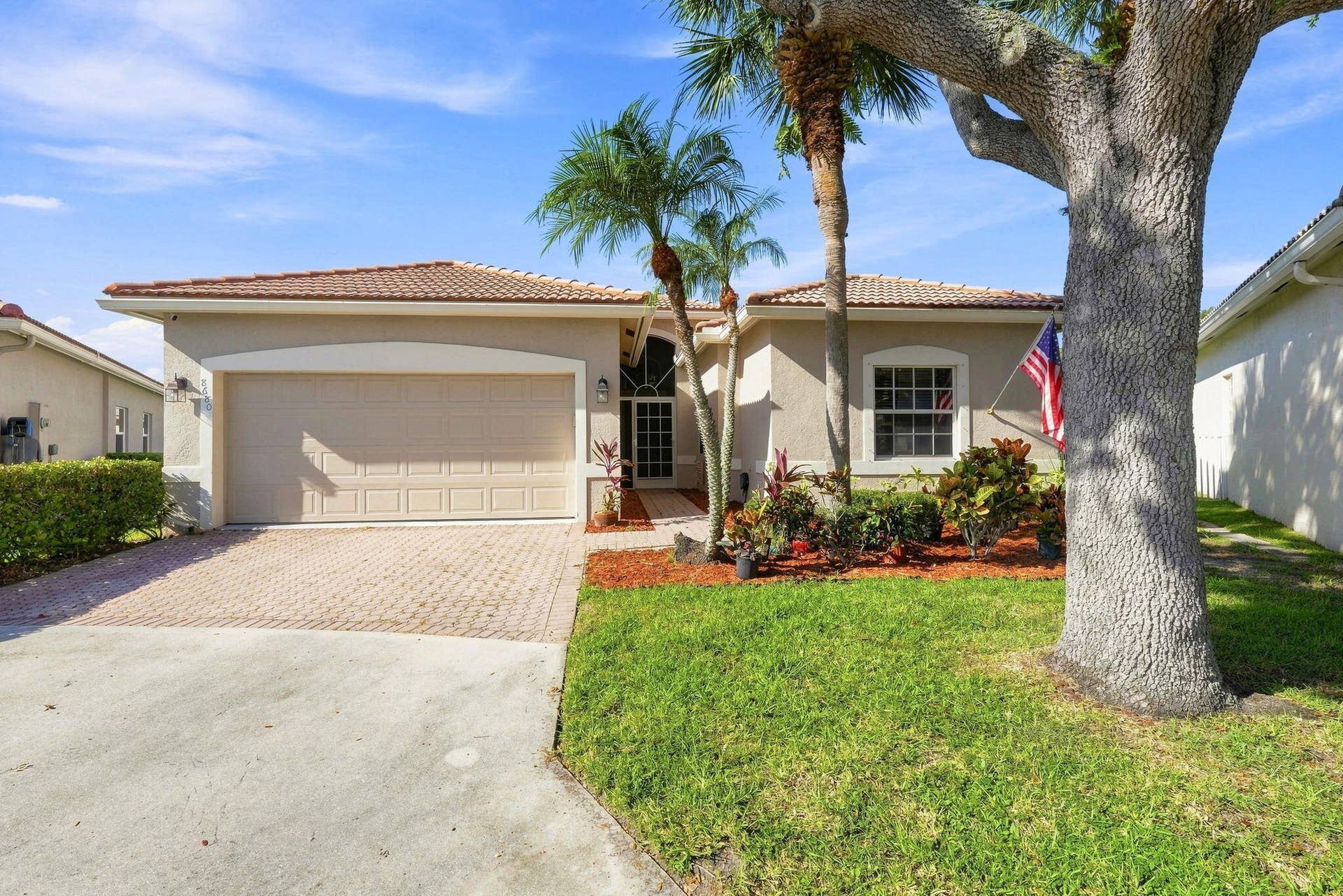 8680 GOLD CAY, West Palm Beach, FL 33411 2-web-or-mls-DSC04922