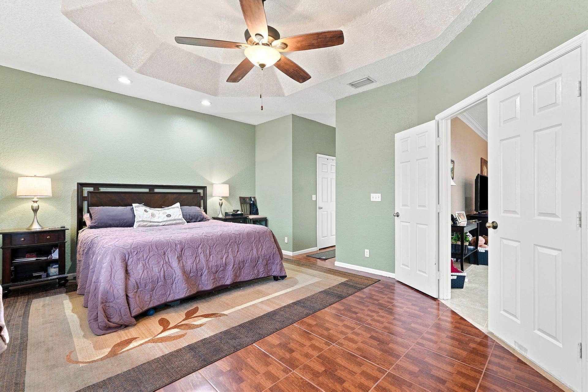 8680 GOLD CAY, West Palm Beach, FL 33411 27-web-or-mls-DSC05072_with_tv